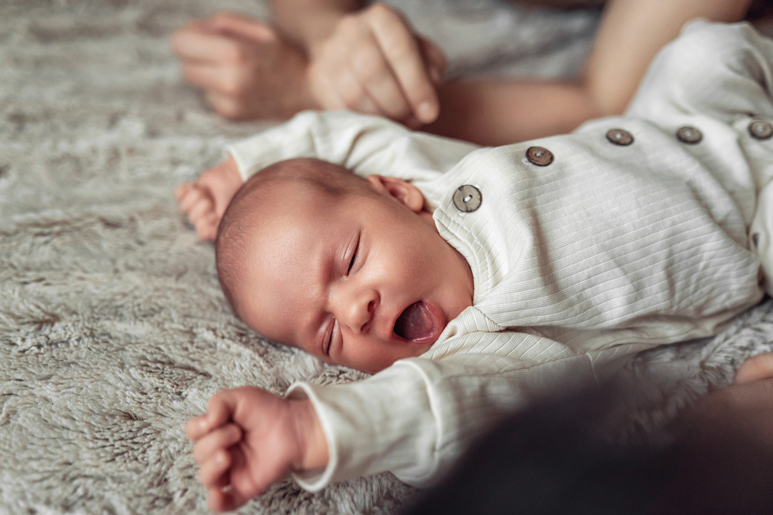 Домашняя съемка с новорожденным. Фотограф \ Видеограф на Крещение, Венчание Москва| Семейные съемки
