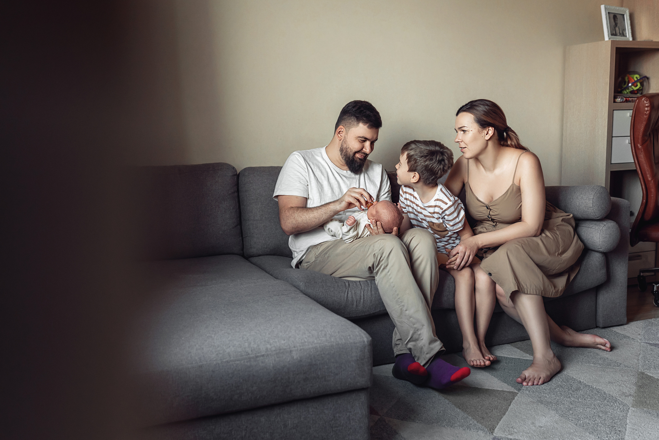 Домашняя съемка с новорожденным. Фотограф \ Видеограф на Крещение, Венчание Москва| Семейные съемки