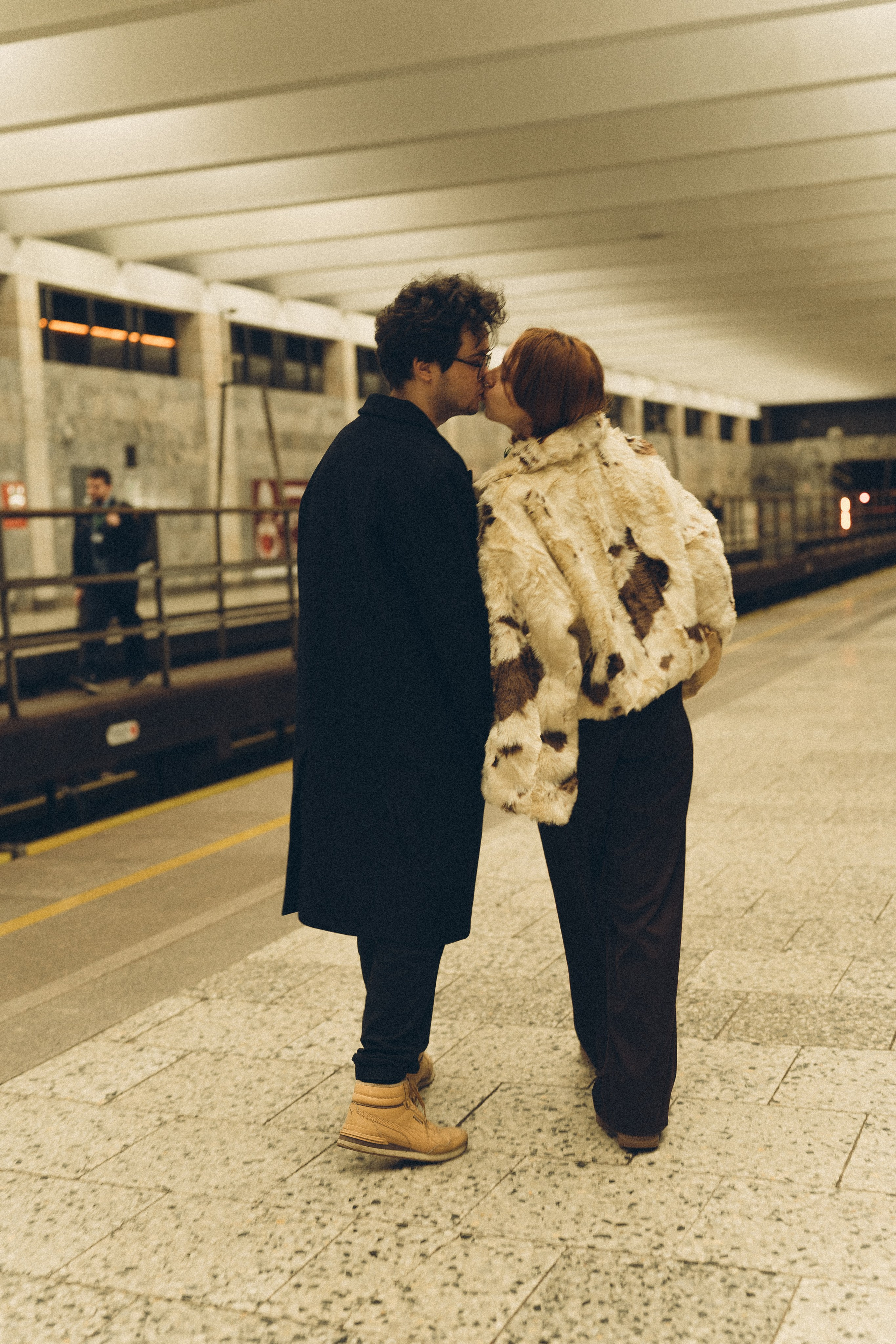 НОВОГОДНЯЯ ФОТОСЕСИИЯ ПАРЫ В МЕТРО ЛЮБОВЬ. Профессиональный фотограф, Санкт-Петербург — Виктория Богомолова