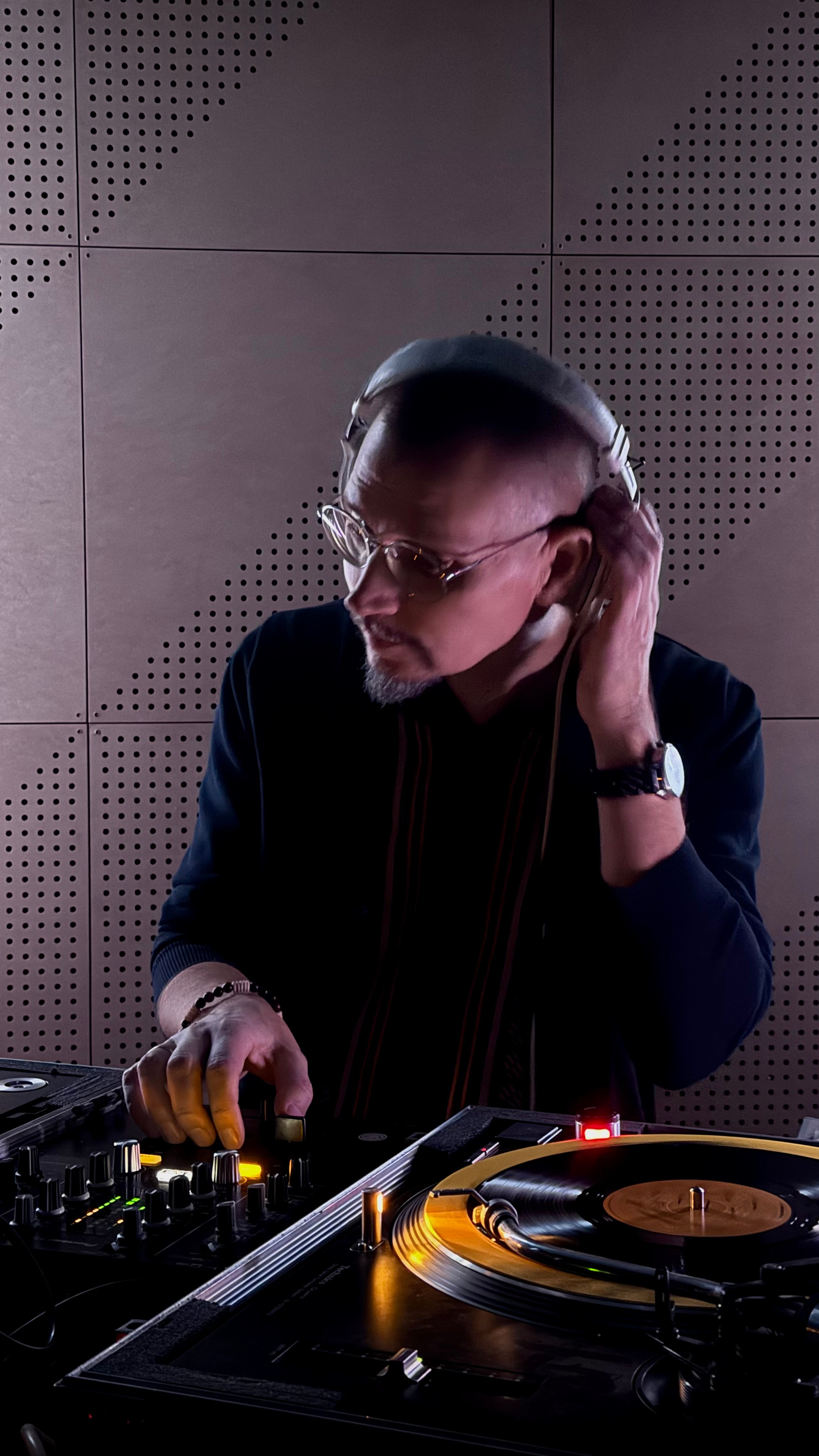 Здравствуй Киник НОВЫЙ ГОД. Фотограф видеограф в Москве и Московской области Саша Секрет