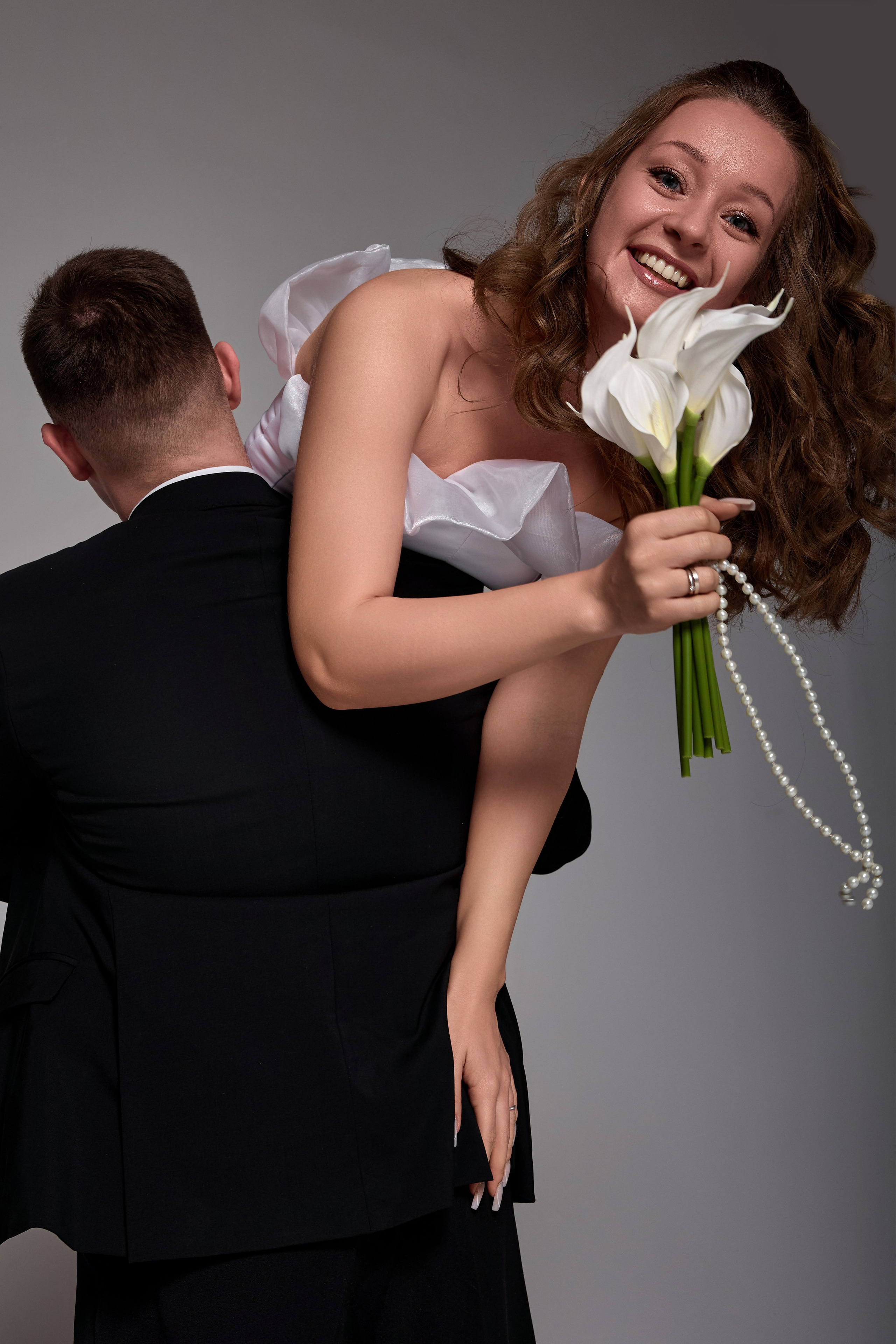 Свадебная фотосессия в гостинице и в студии