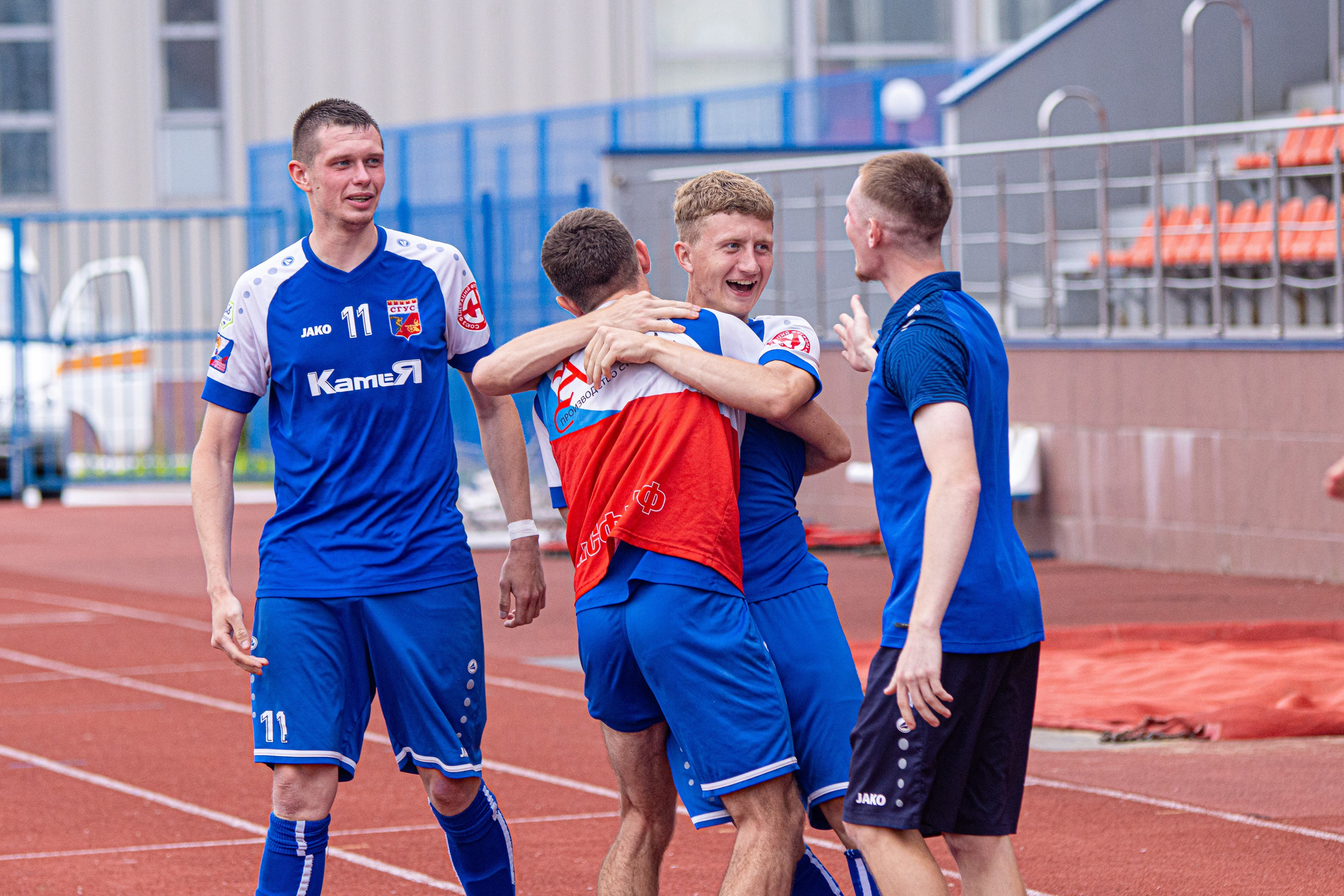 Футбол. Спортивный фотограф Вадим Добедченков