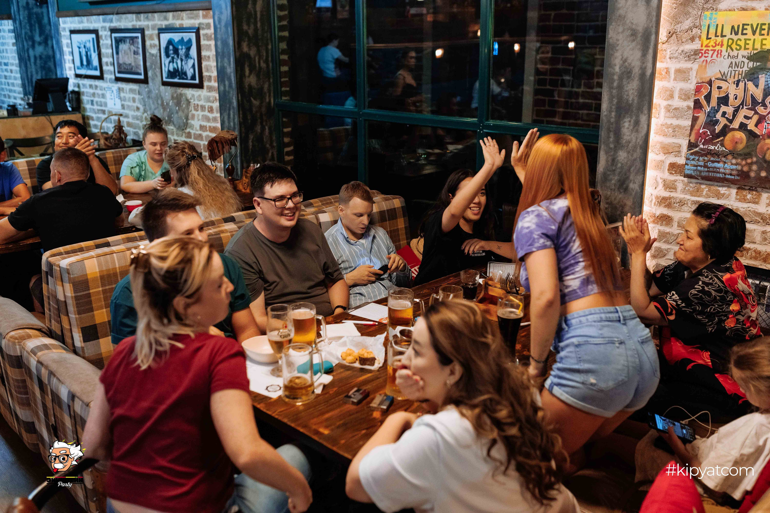 Эйнштейн Party