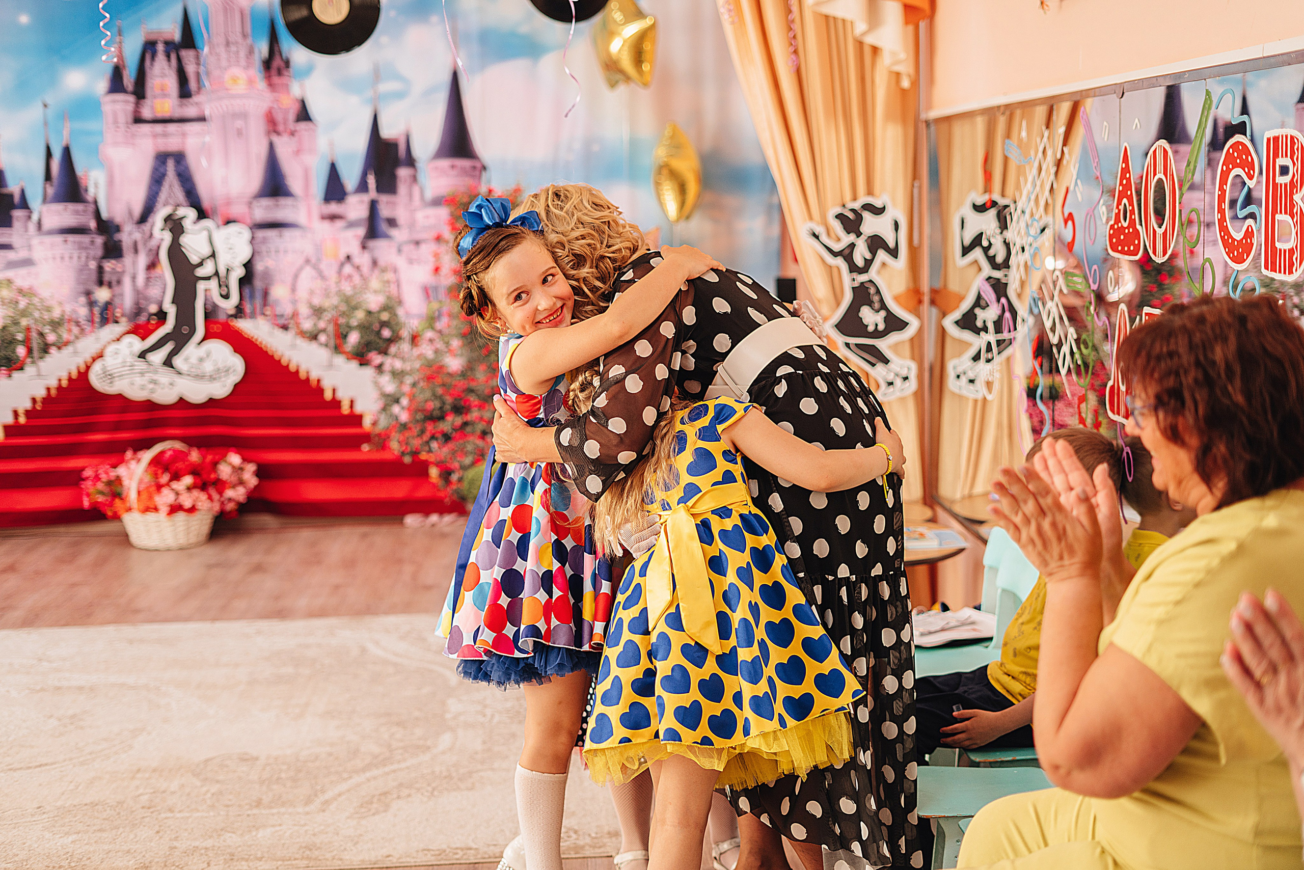 Фотосъёмка выпускного. Школьный фотограф в Челябинске. Выпускные фотоальбомы