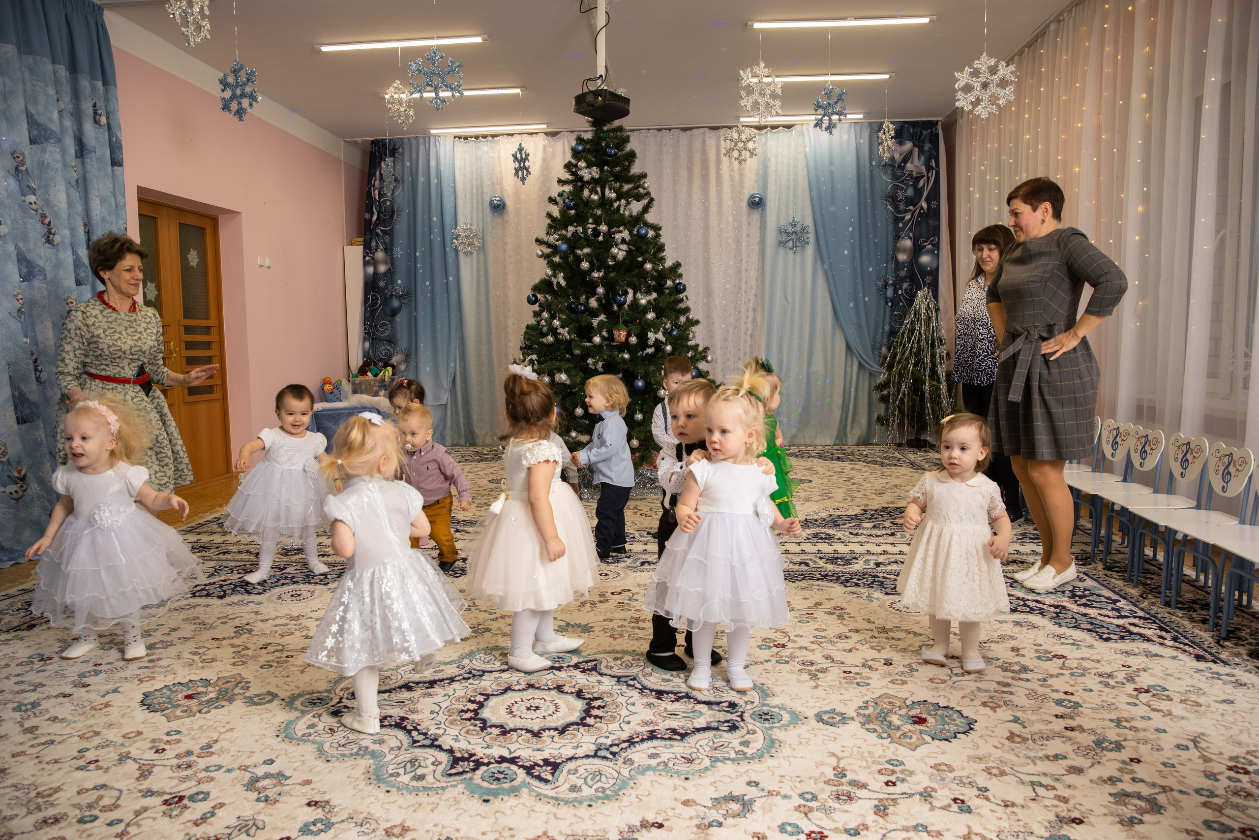 Новогодний утренник Успех. Фотограф в Железнодорожном и Балашихе