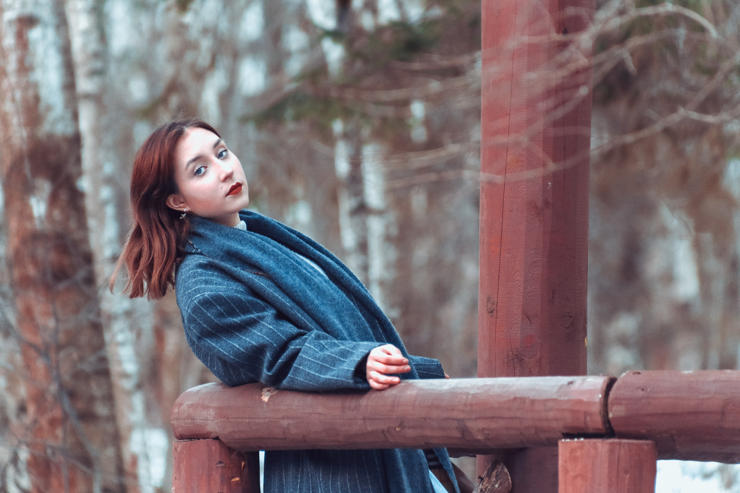 Ксюша в лесу. Фотограф Пермь. Фотосессия в фотостудии Перми и на свежем воздухе