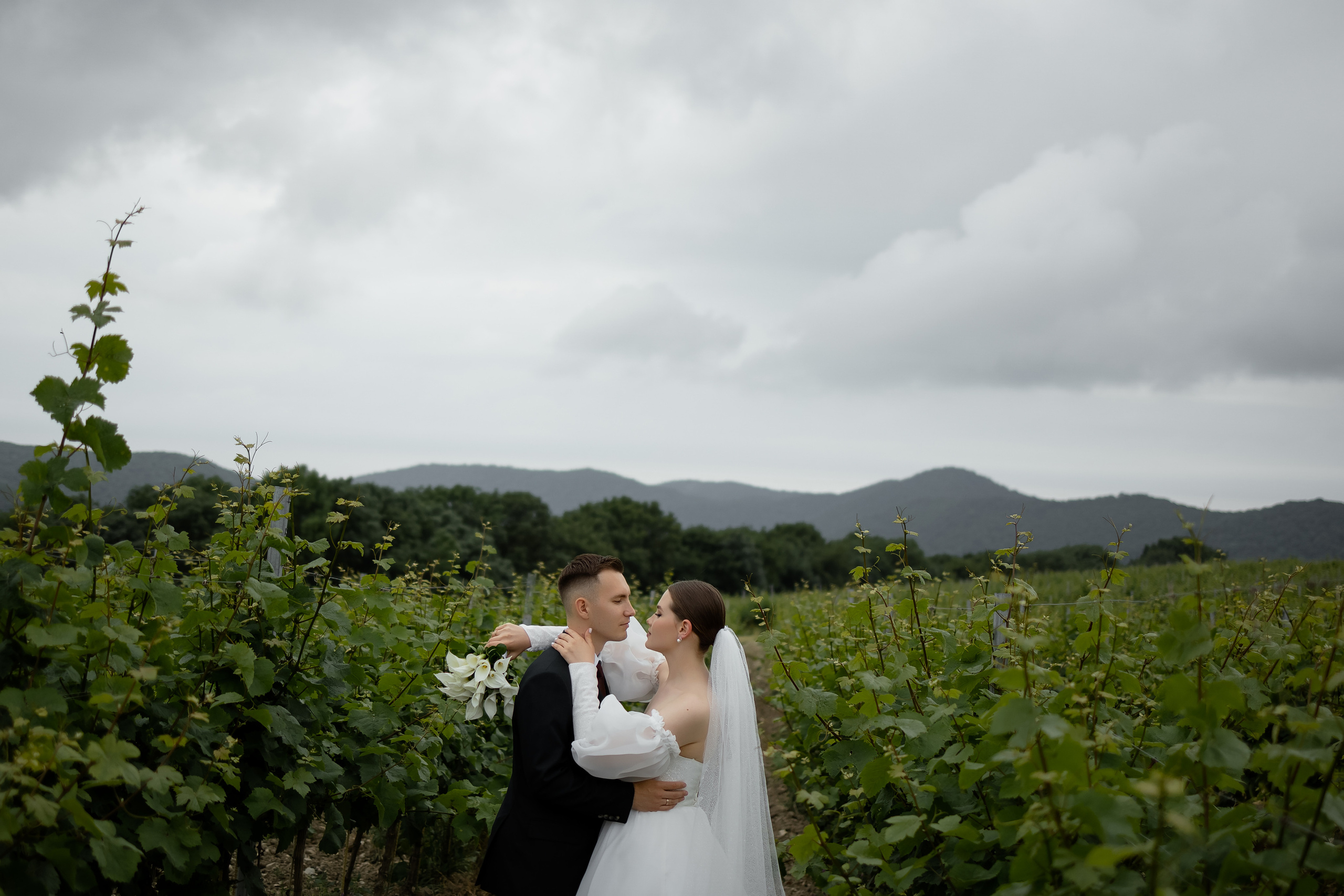 Свадебная прогулка Даниэль и Анастасия. Свадебный и семейный фотограф Стампель Анастасия г. Новороссийск