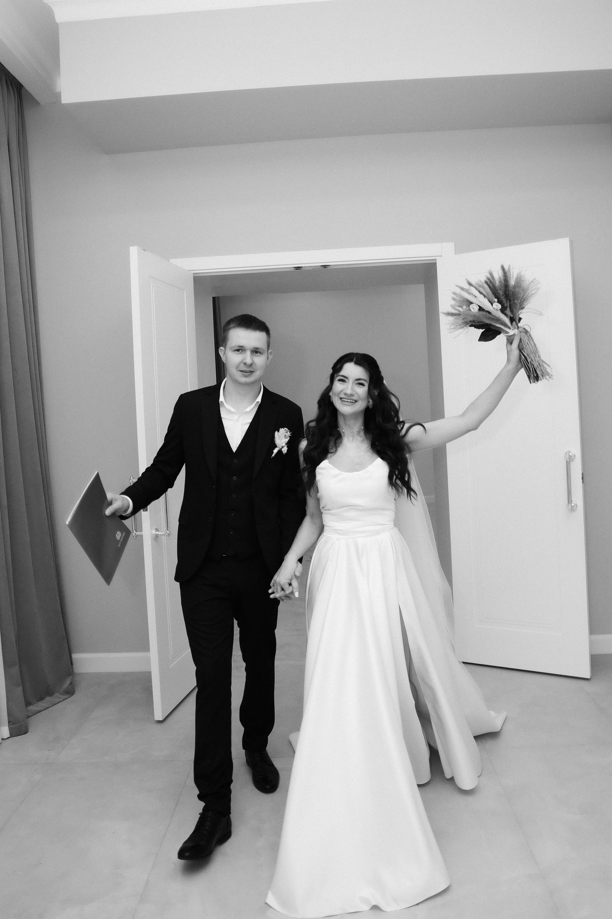 А. + Д. Таганский ЗАГС + Movenpick Taganskaya. Семейный и lovestory фотограф в Москве Светлана Коняхина