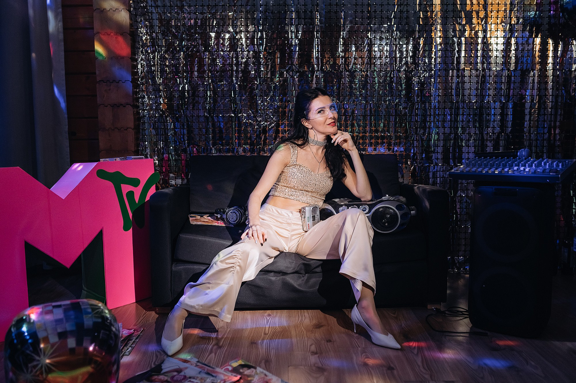 Юбилей Лилии в стиле 2000х. Свадебный фотограф в Дубне Алексей Фонарёв