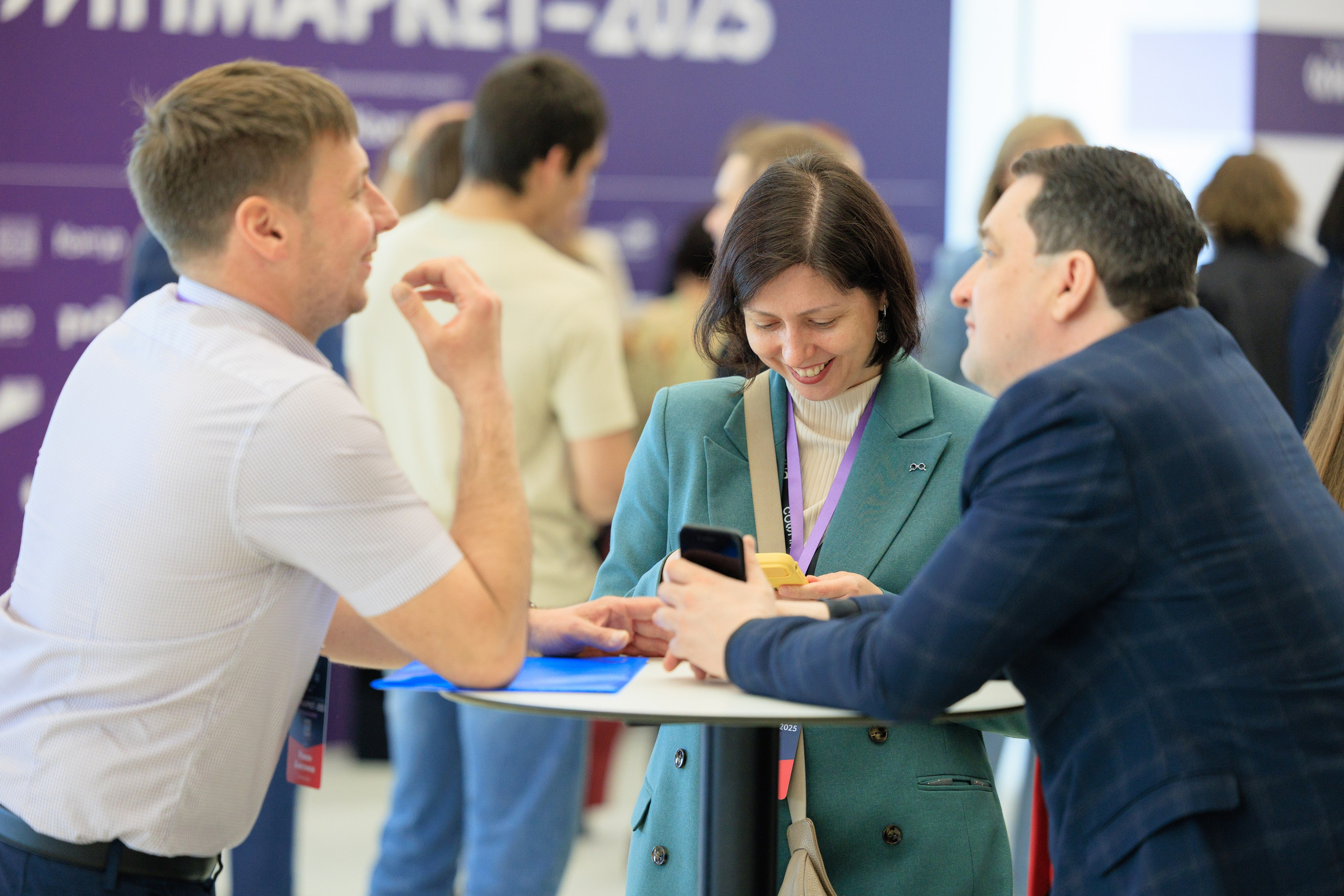 Финмакет ЭКСПО. Контент для бизнеса в Екатеринбурге Полдень Медиа