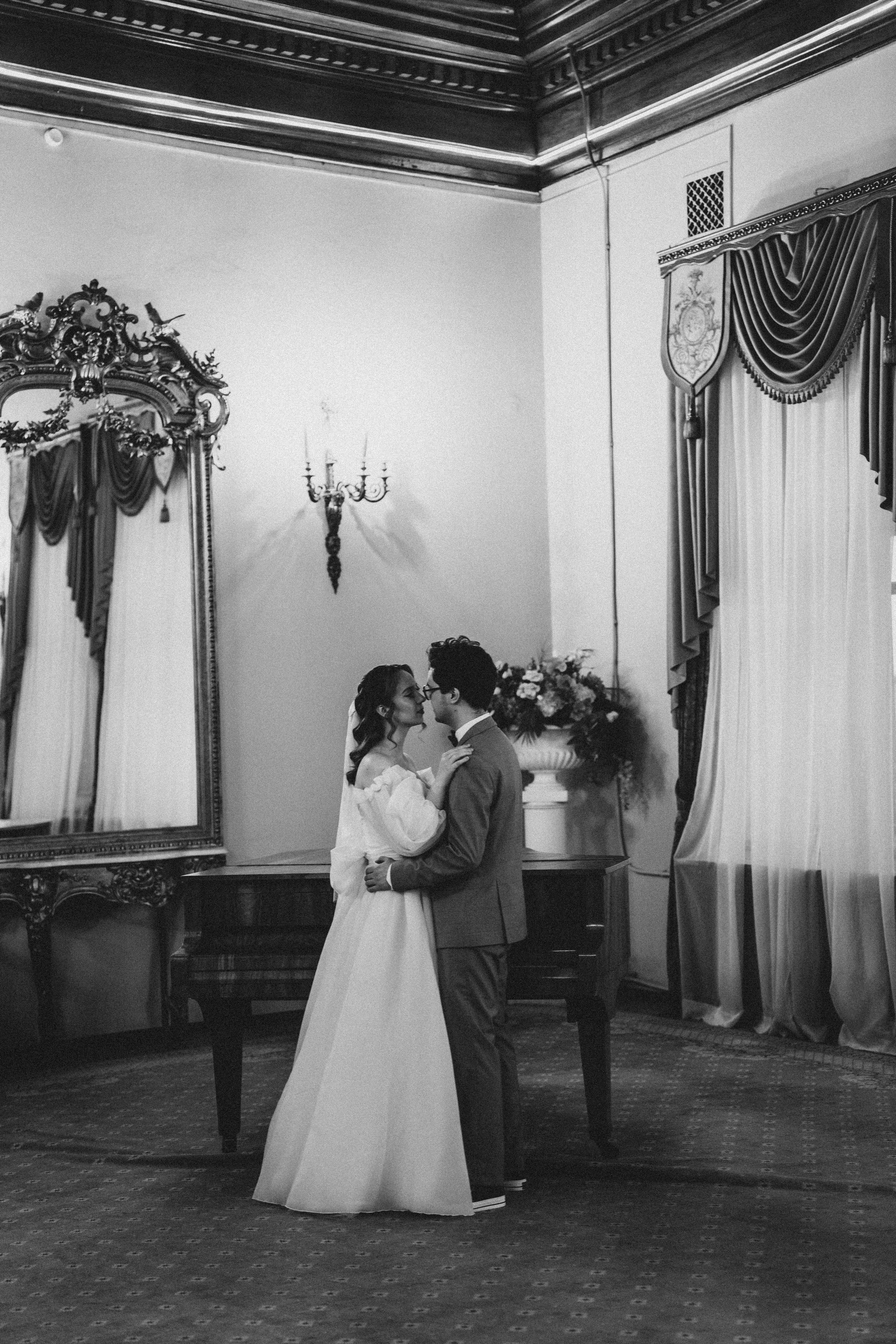 СВАДЕБНАЯ ВО ВТОРОМ ДВОРЦЕ И ПРОГУЛКА В ТАВРИЧЕСКОМ САДУ ЧБ. Профессиональный фотограф, Санкт-Петербург — Виктория Богомолова