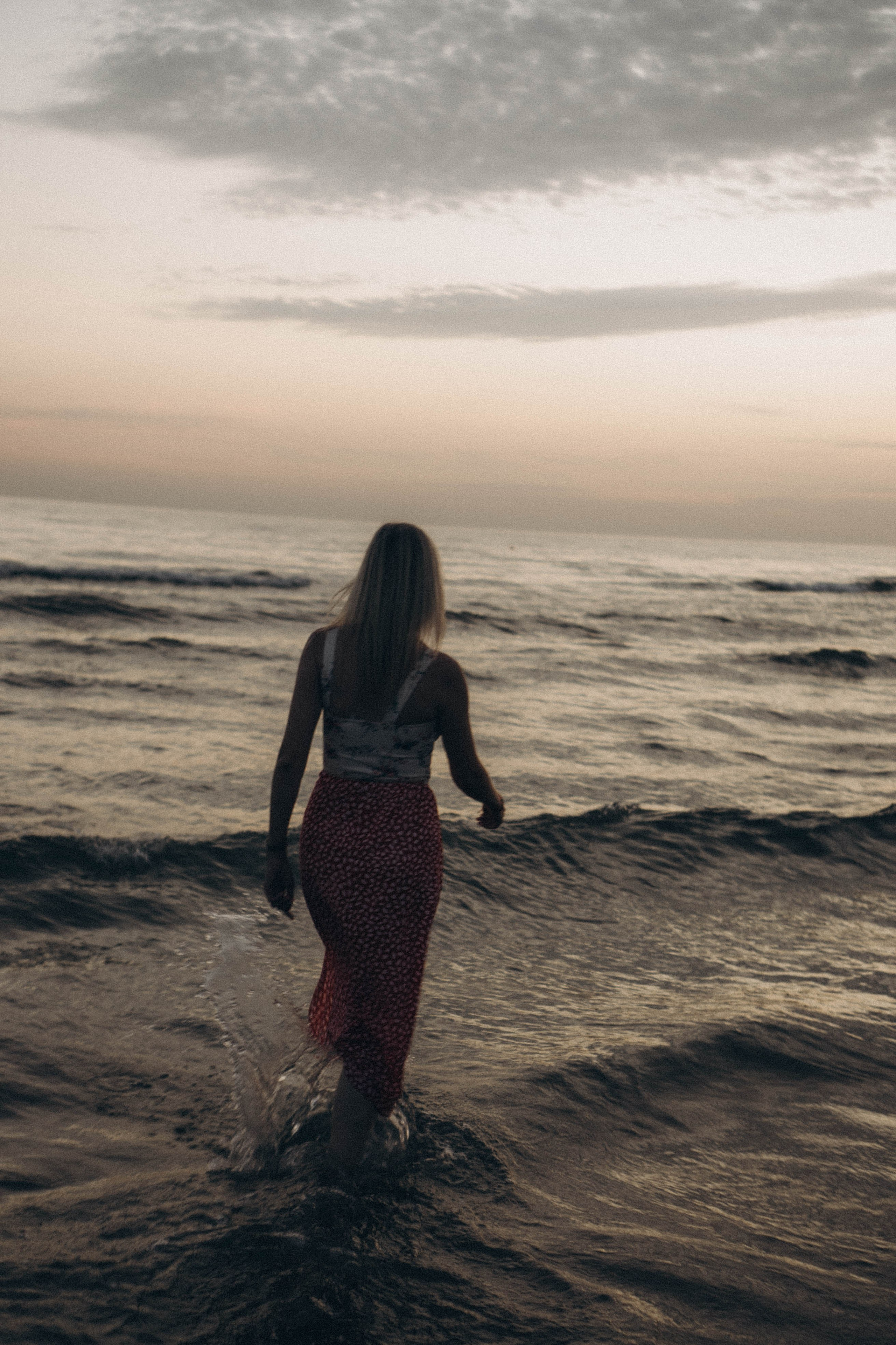 Июльский вечер на берегу черного моря. Профессиональный фотограф, Санкт-Петербург — Виктория Богомолова