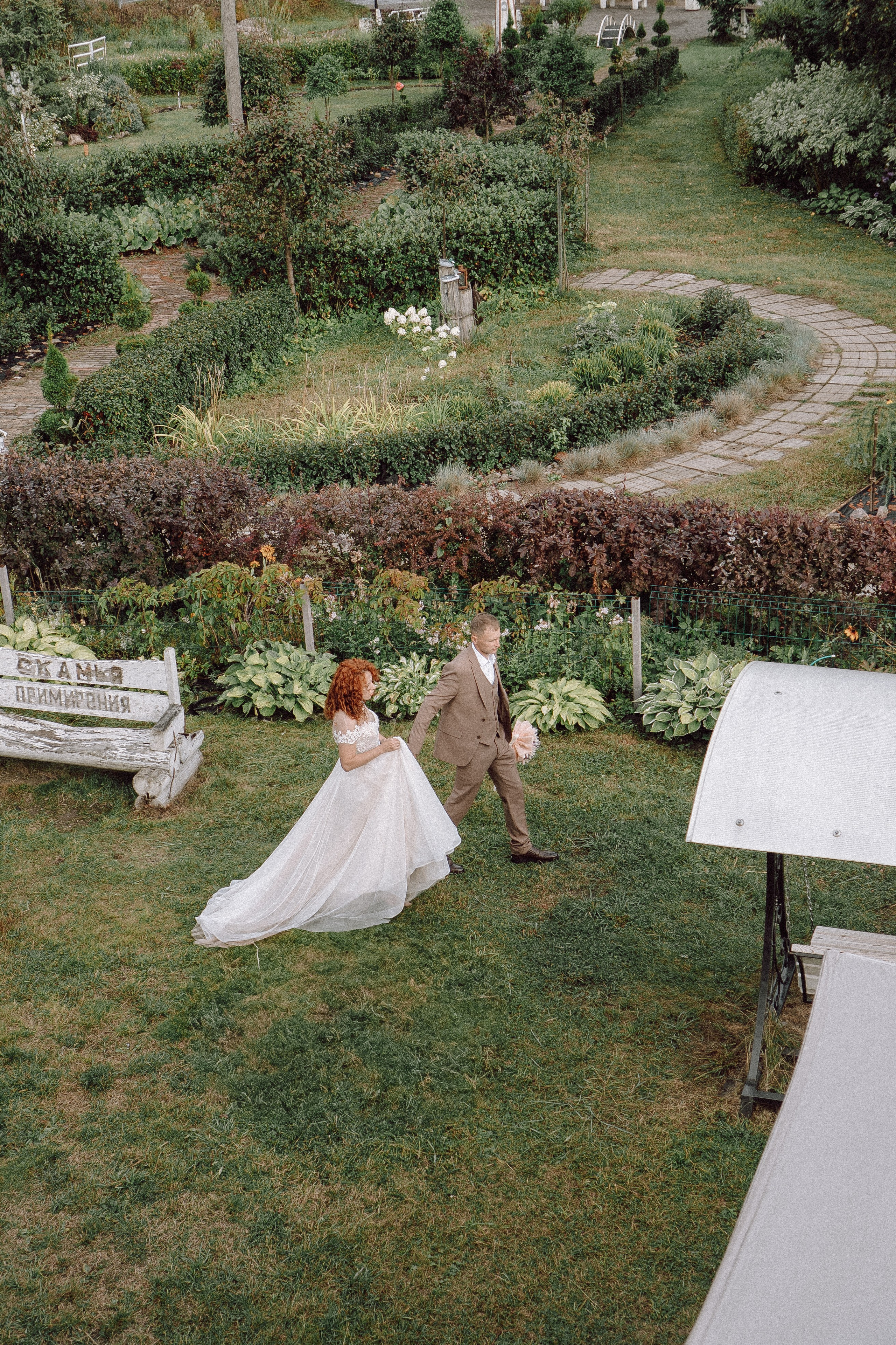СВАДЕБНАЯ ФОТОСЕССИИЯ ПАРЫ В ГОРОДЕ ПРИОЗЕРСК В СОСНОВОМ ЛЕСУ И С ПИКАПОМ. Профессиональный фотограф, Санкт-Петербург — Виктория Богомолова