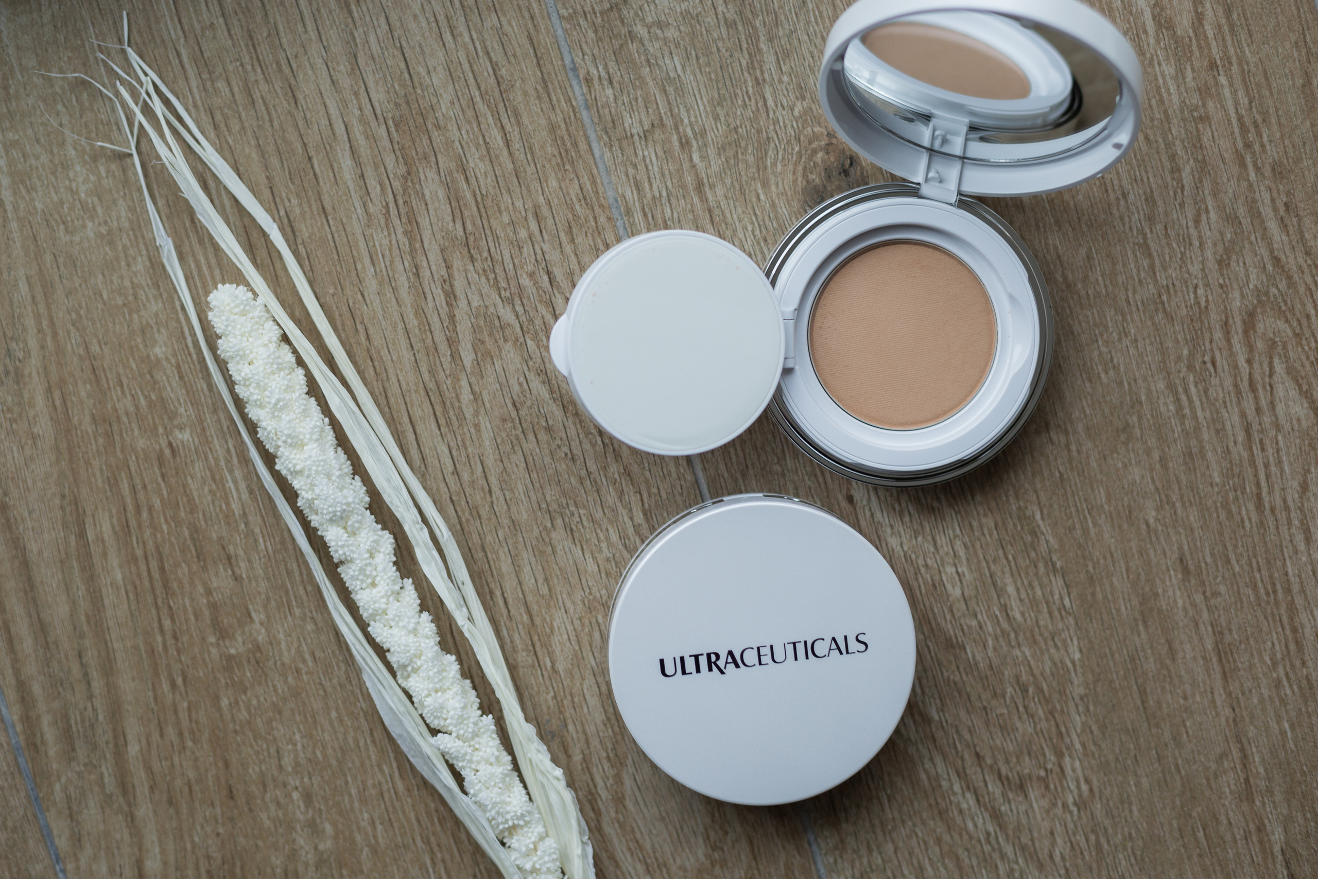 Beauty. Fotograf u Crnoj Gori-porodično fotografisanje sa djecom, lovestory, nekretnine