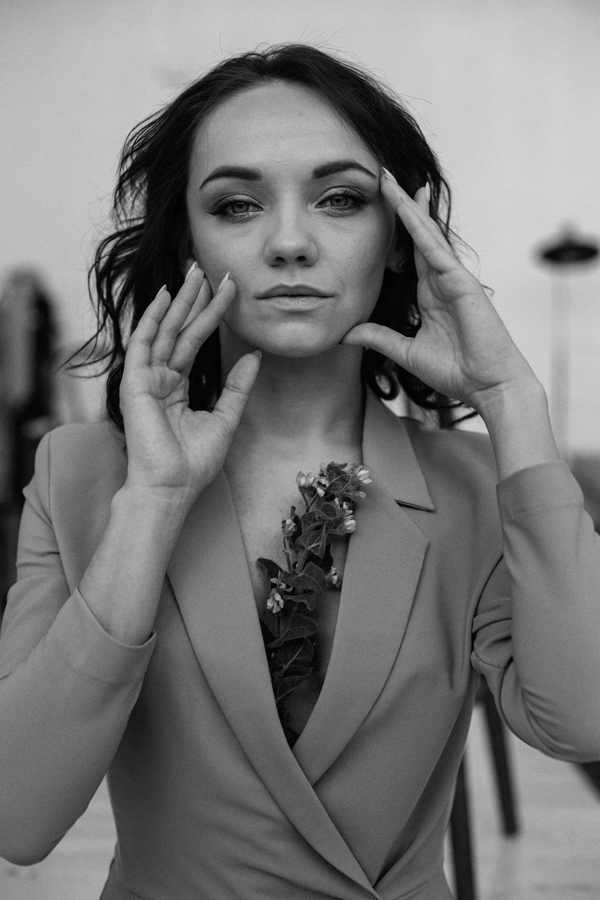 To Be a Woman. Photographer in Montenegro — professional photoshoots