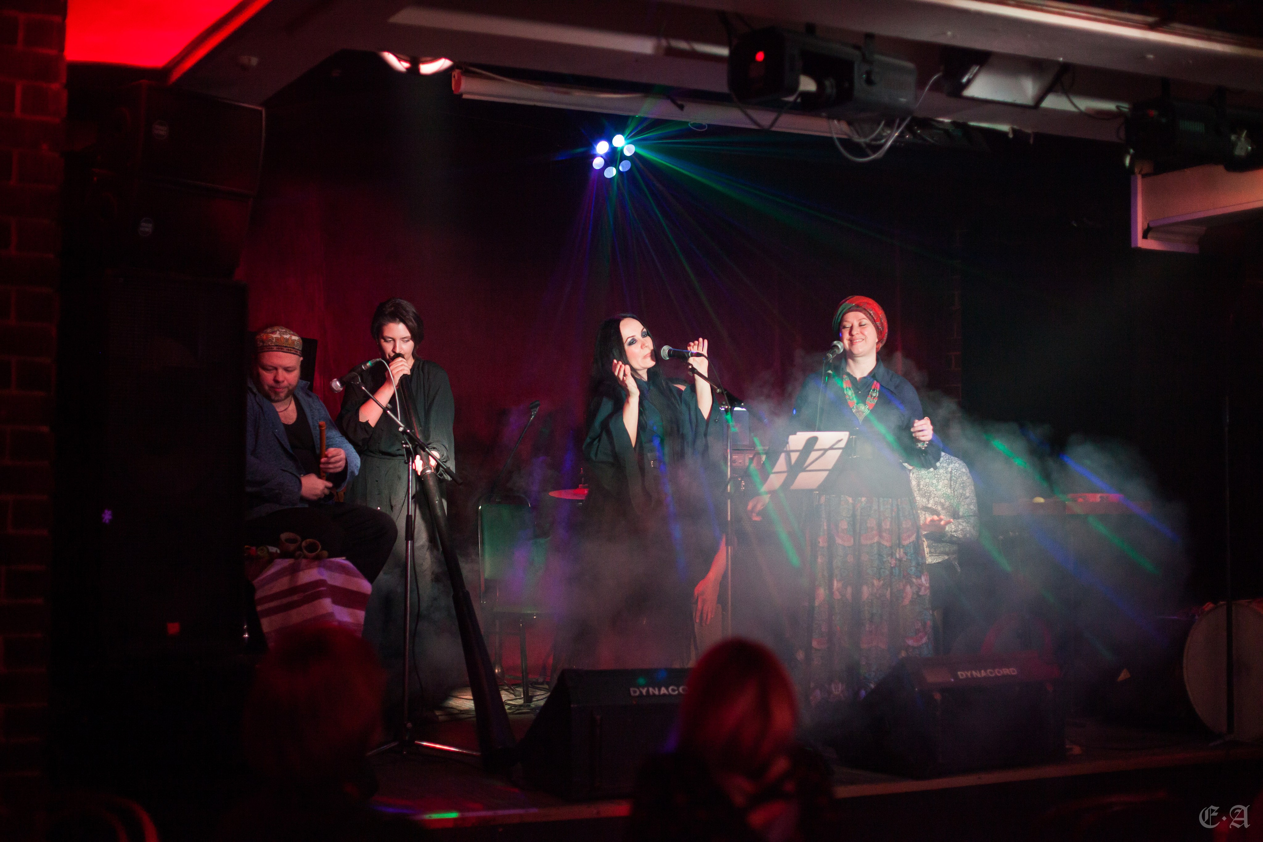 Dara Yara в «Алиби». Фотограф Ellairen