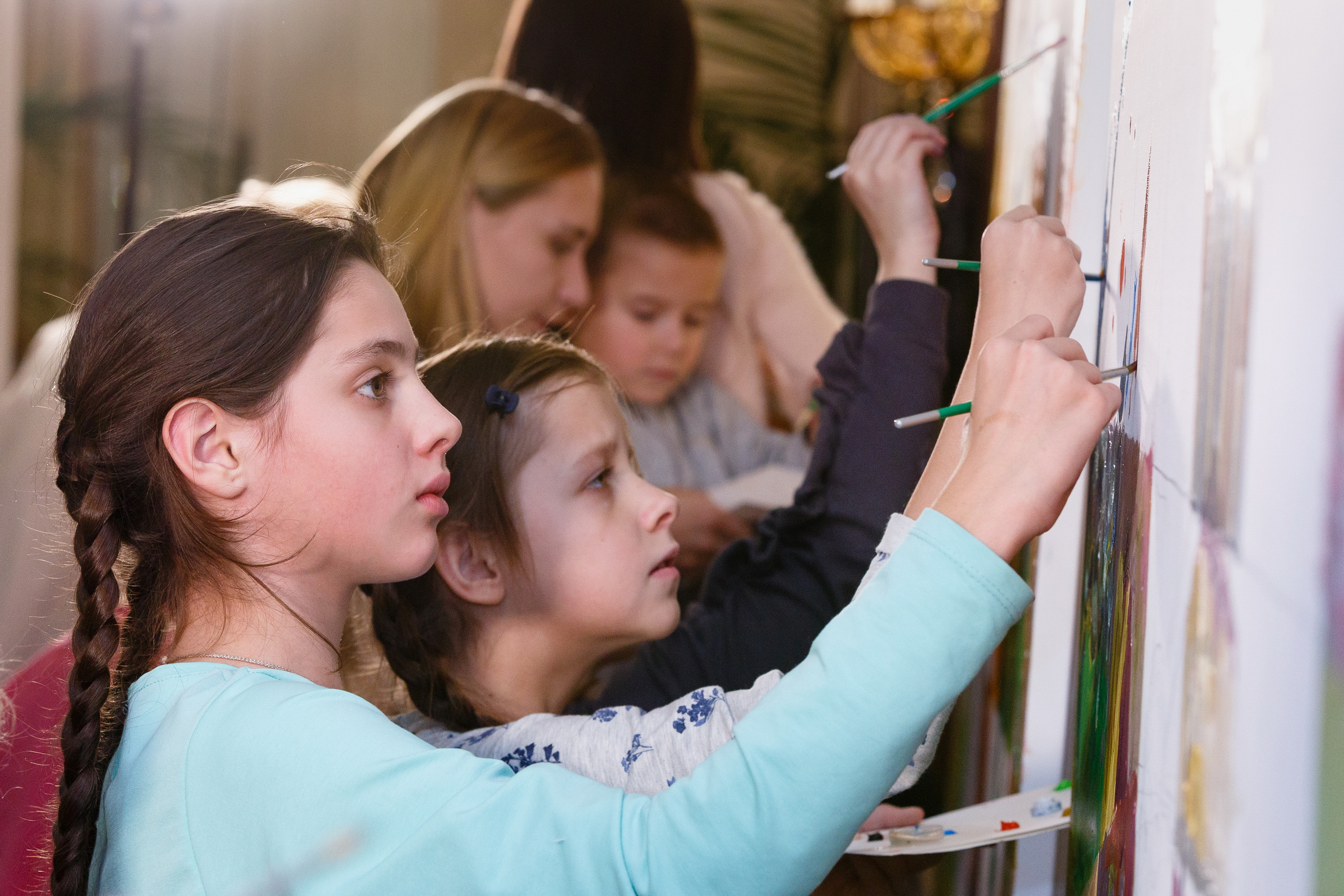 Профессиональный фотограф на праздник, вечеринку, корпоратив. Репортажная фотосъёмка частных мероприятий, детских праздников, вечеринок и мастерклассов в Санкт-Петербурге.