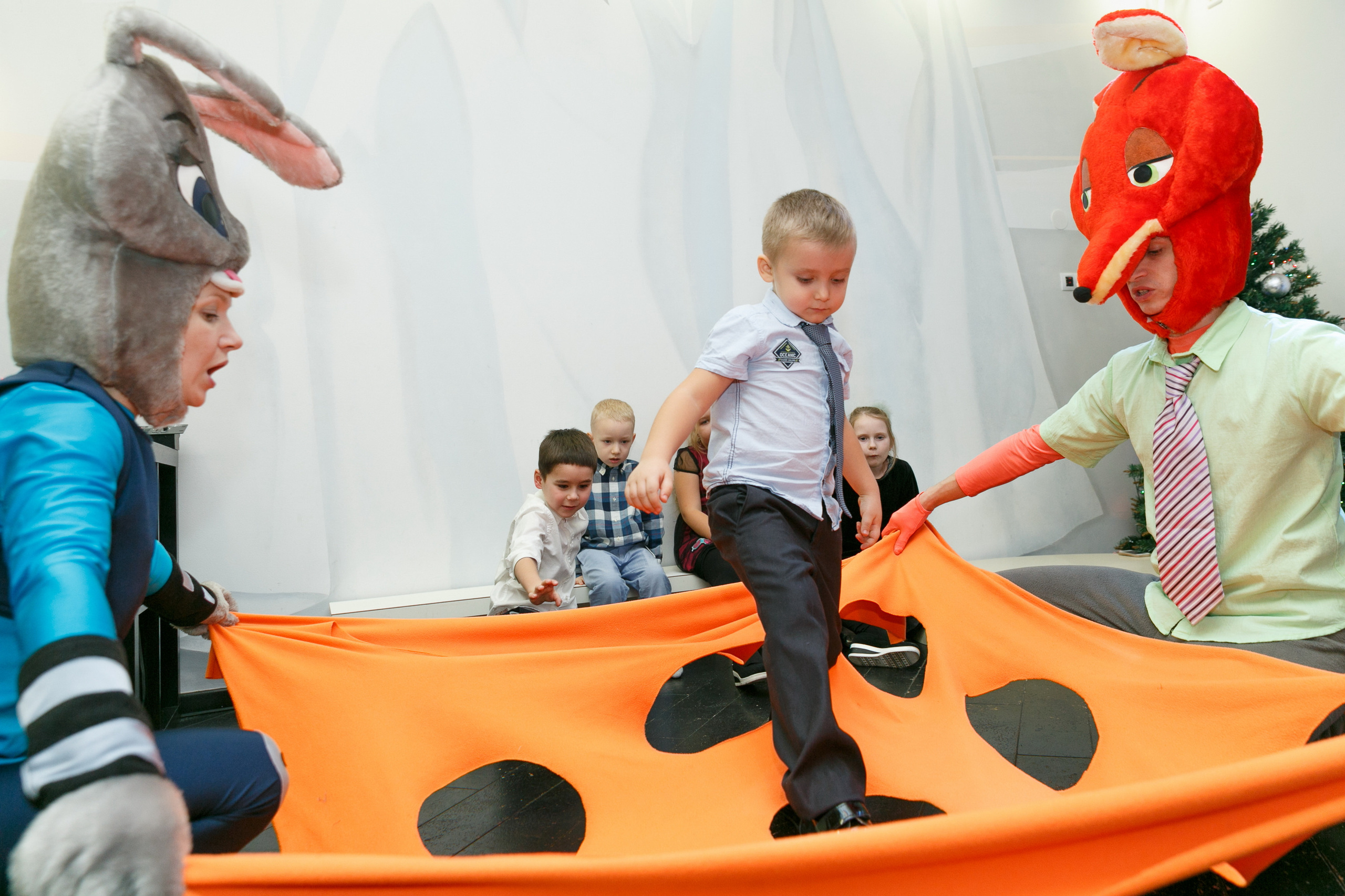 Профессиональный фотограф на праздник, вечеринку, корпоратив. Репортажная фотосъёмка частных мероприятий, детских праздников, вечеринок и мастерклассов в Санкт-Петербурге.