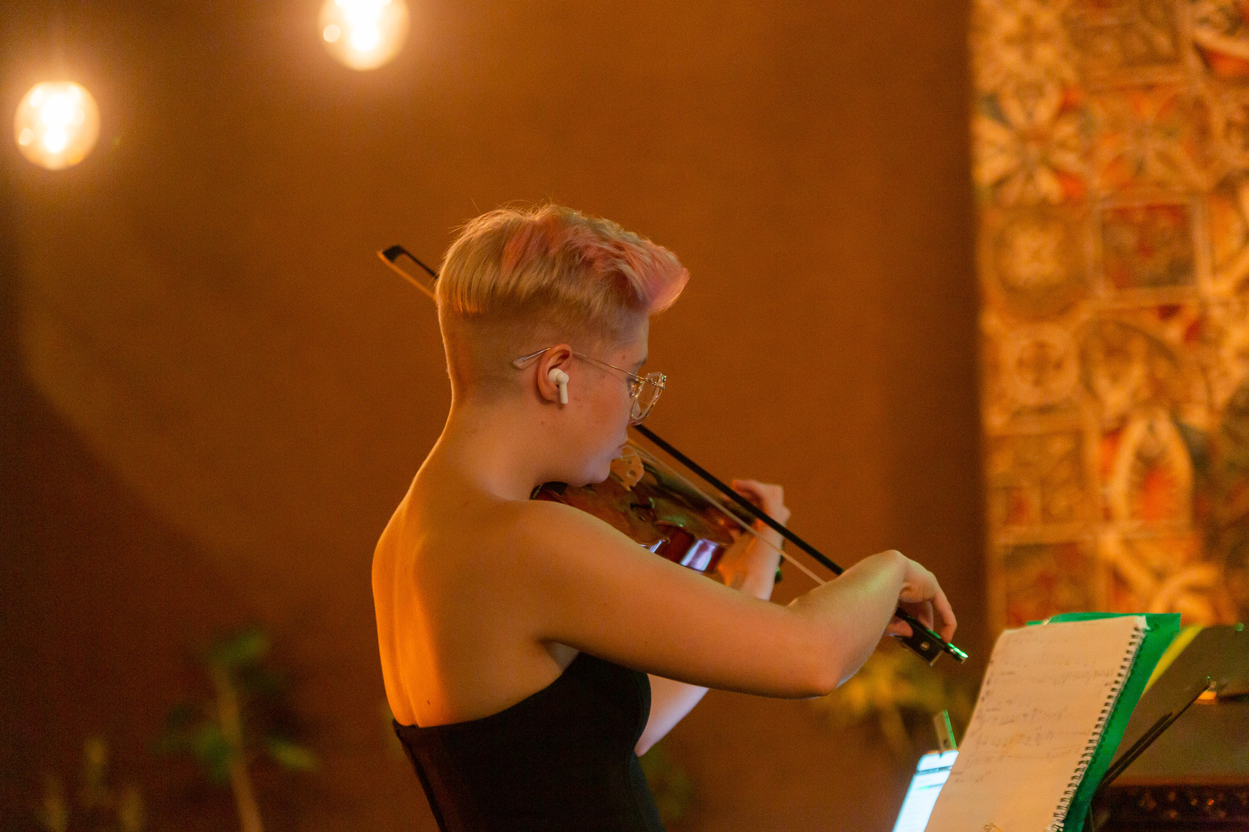 Профессиональный репортажный фотограф на концерты, фестивали и праздничные мероприятия в Санкт-Петербурге и области.