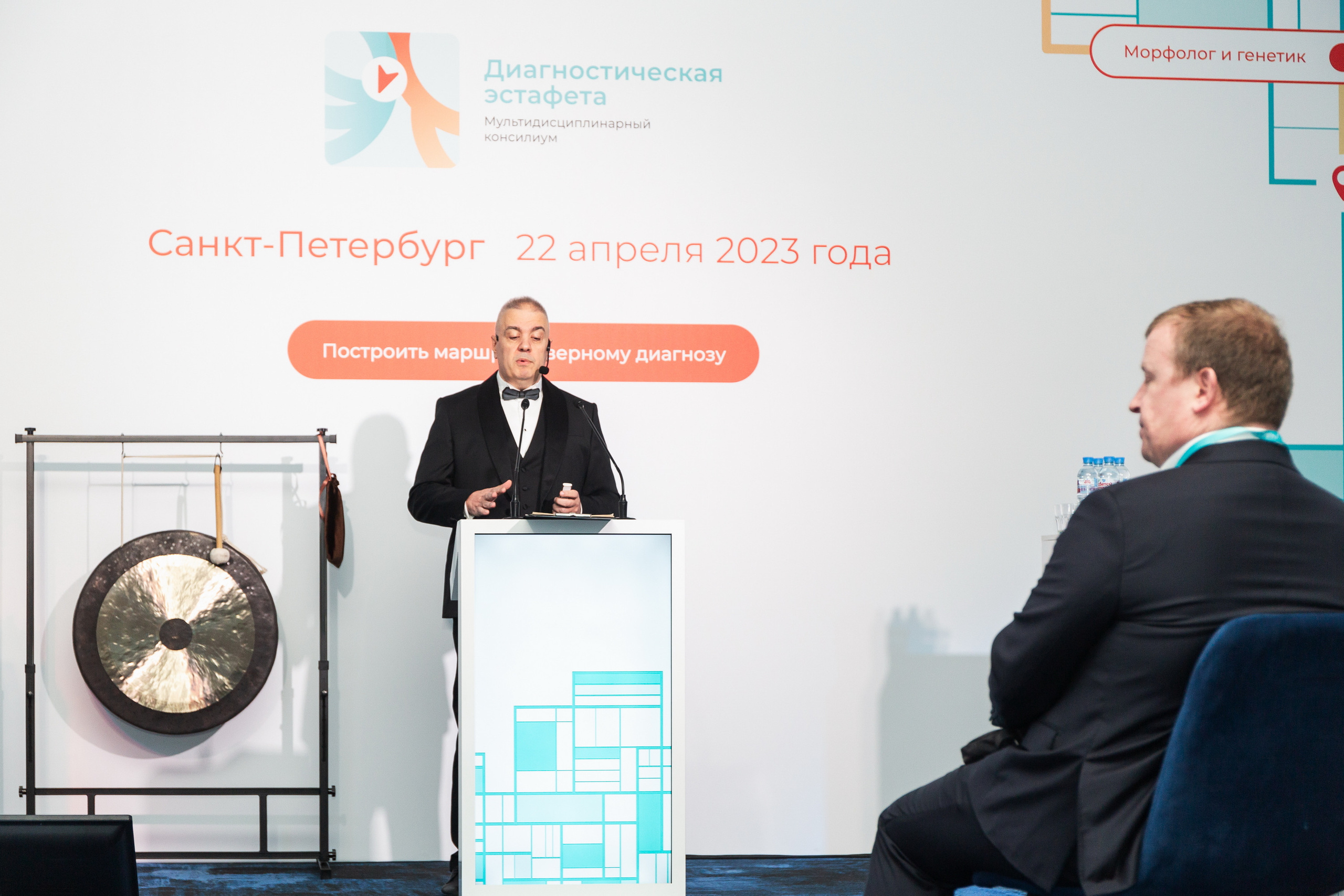 Профессиональный репортажный фотограф на форум, конференцию и другие мероприятия в Санкт-Петербурге. Репортажная фотосъёмка массовых мероприятий для компаний, частных лиц, выставочных и лекционных пространств, event-агентств.