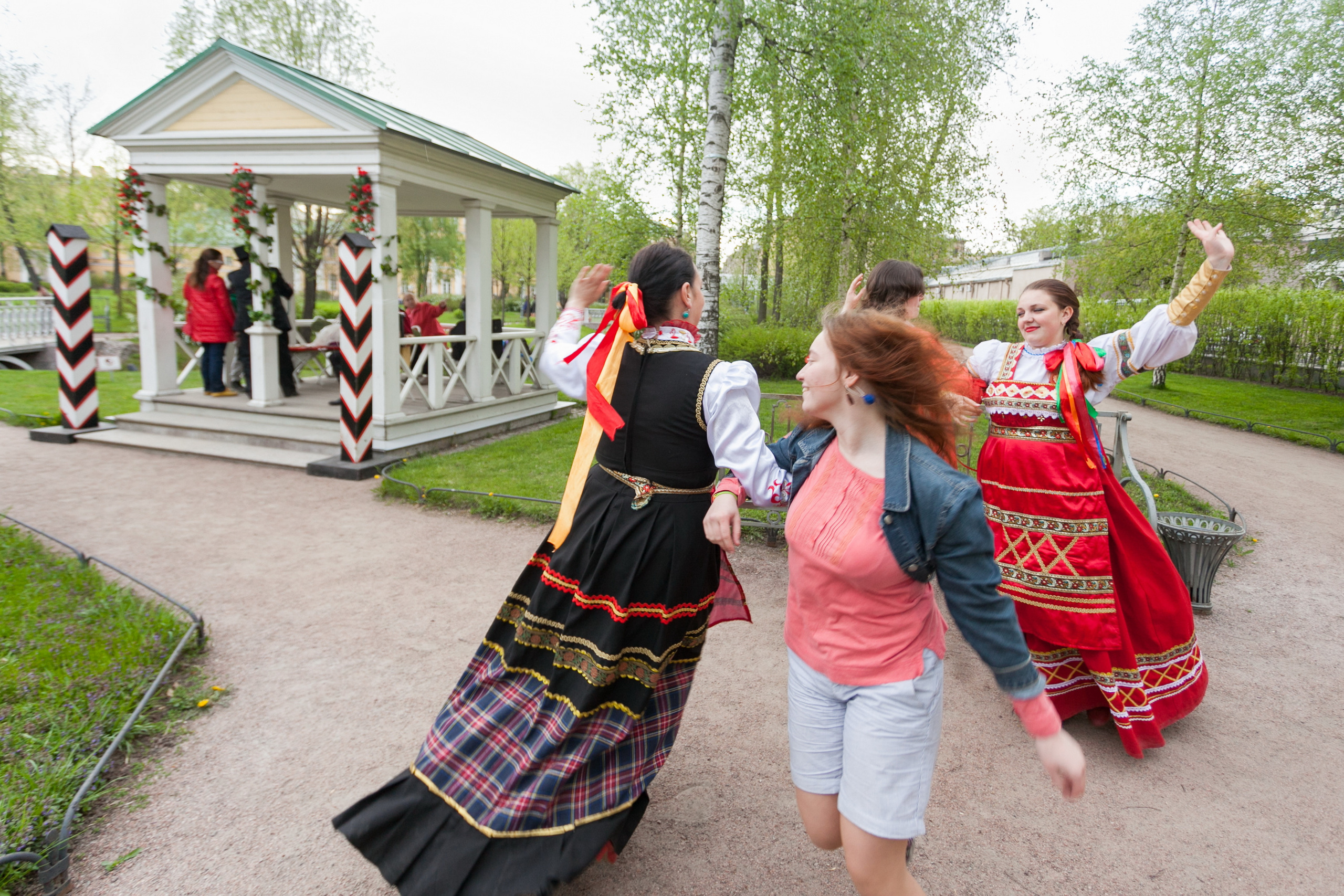 Профессиональный репортажный фотограф в Санкт-Петербурге и области. Концертная фотосъёмка на заказ. Репортажная концертная фотосъёмка в СПб. Фотограф Сергей Пушкин. Услуги фотографа. Фотограф на мероприятие. 