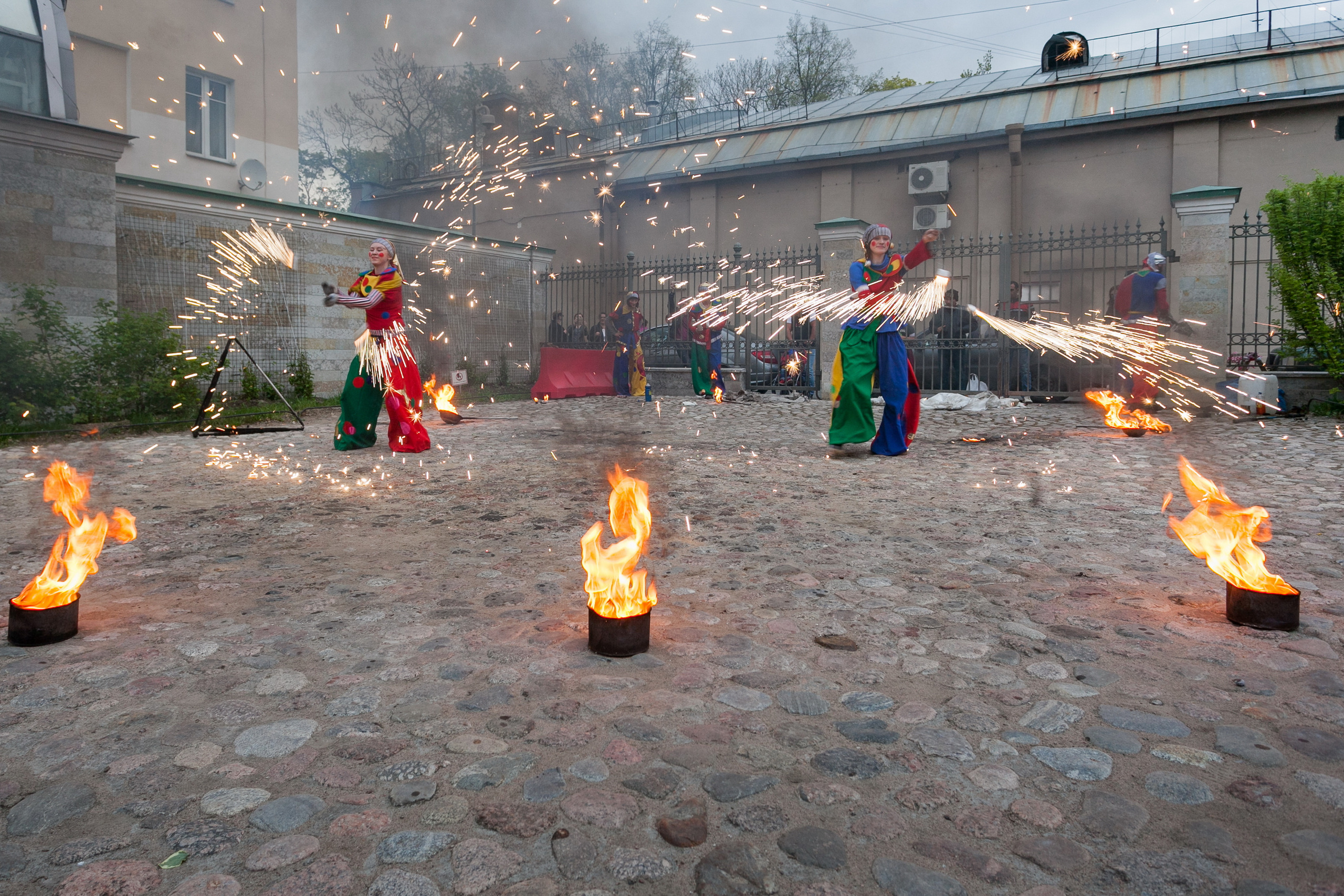 Профессиональный репортажный фотограф в Санкт-Петербурге и области. Концертная фотосъёмка на заказ. Репортажная концертная фотосъёмка в СПб. Фотограф Сергей Пушкин. Услуги фотографа. Фотограф на мероприятие. 