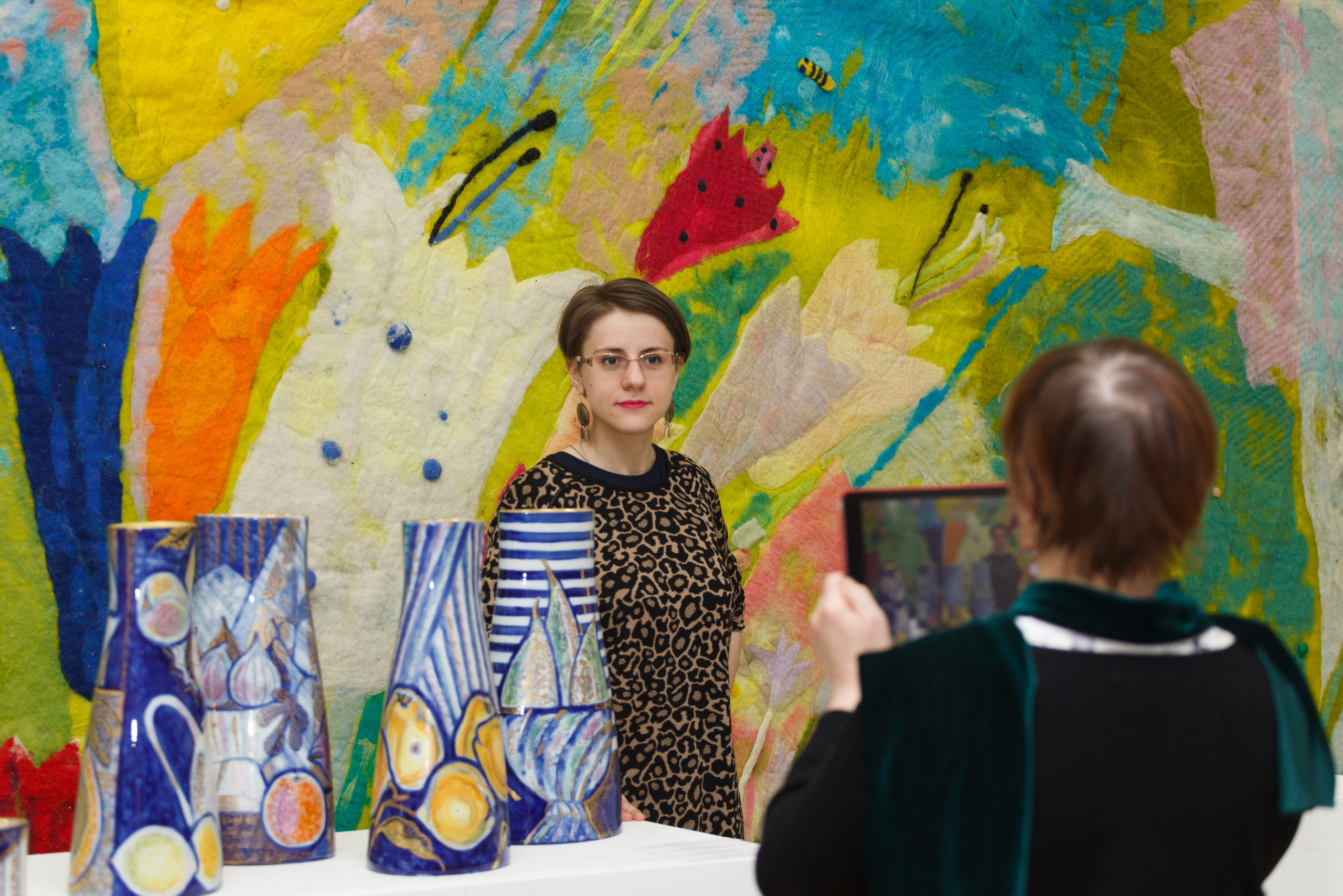 Профессиональный репортажный фотограф на выставки, презентации и другие светские мероприятия, в Санкт-Петербурге.