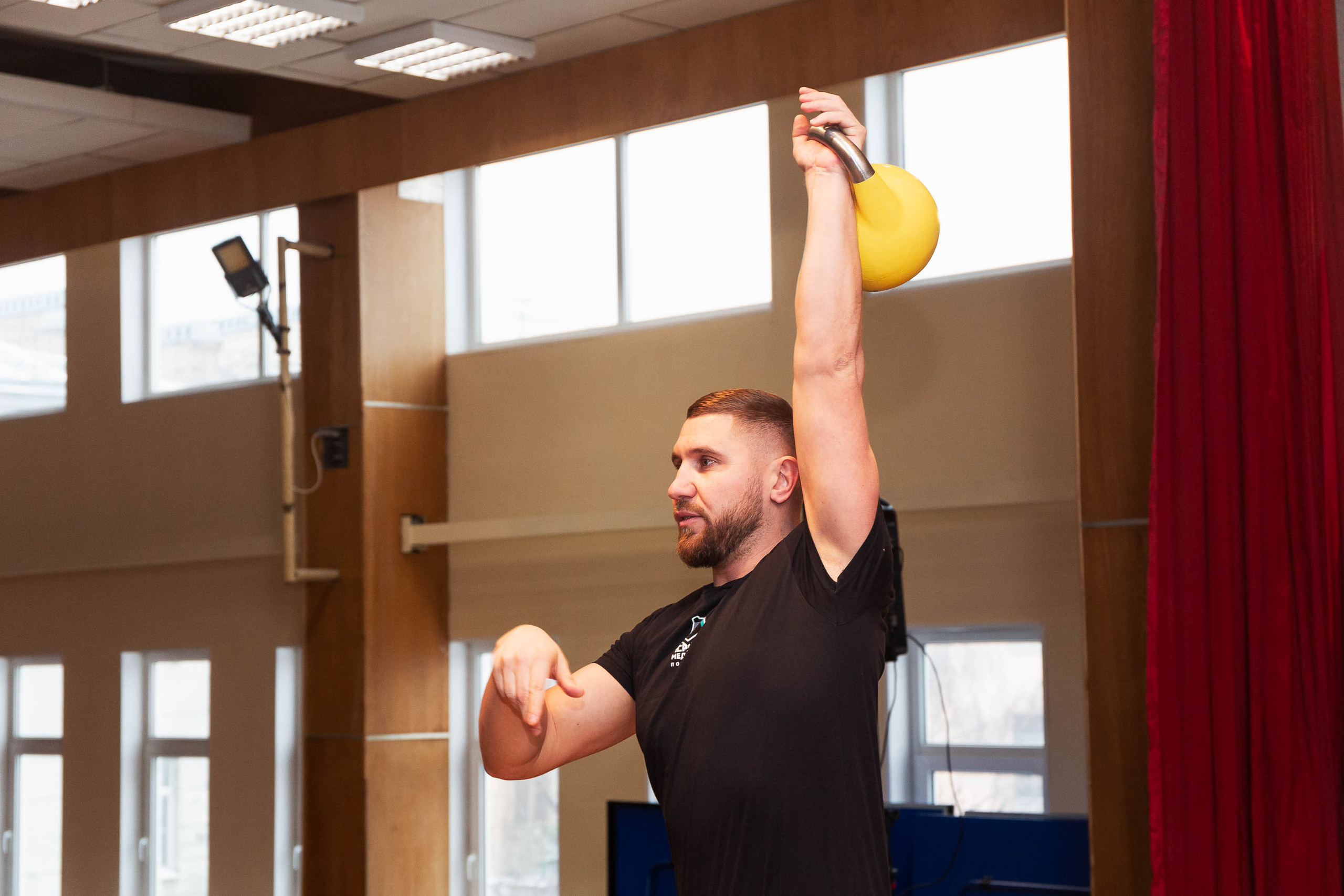 Репортажный спортивный фотограф в Санкт-Петербурге. Спортивные и корпоративные мероприятия. Профессиональный фотограф. Фотограф на корпоратив. Фотограф Сергей Пушкин. СПб. Фото для отчётов и прессрелизов. Сотрудничество агенства. Корпоративная фотосъемка. Фотограф для бизнеса. 