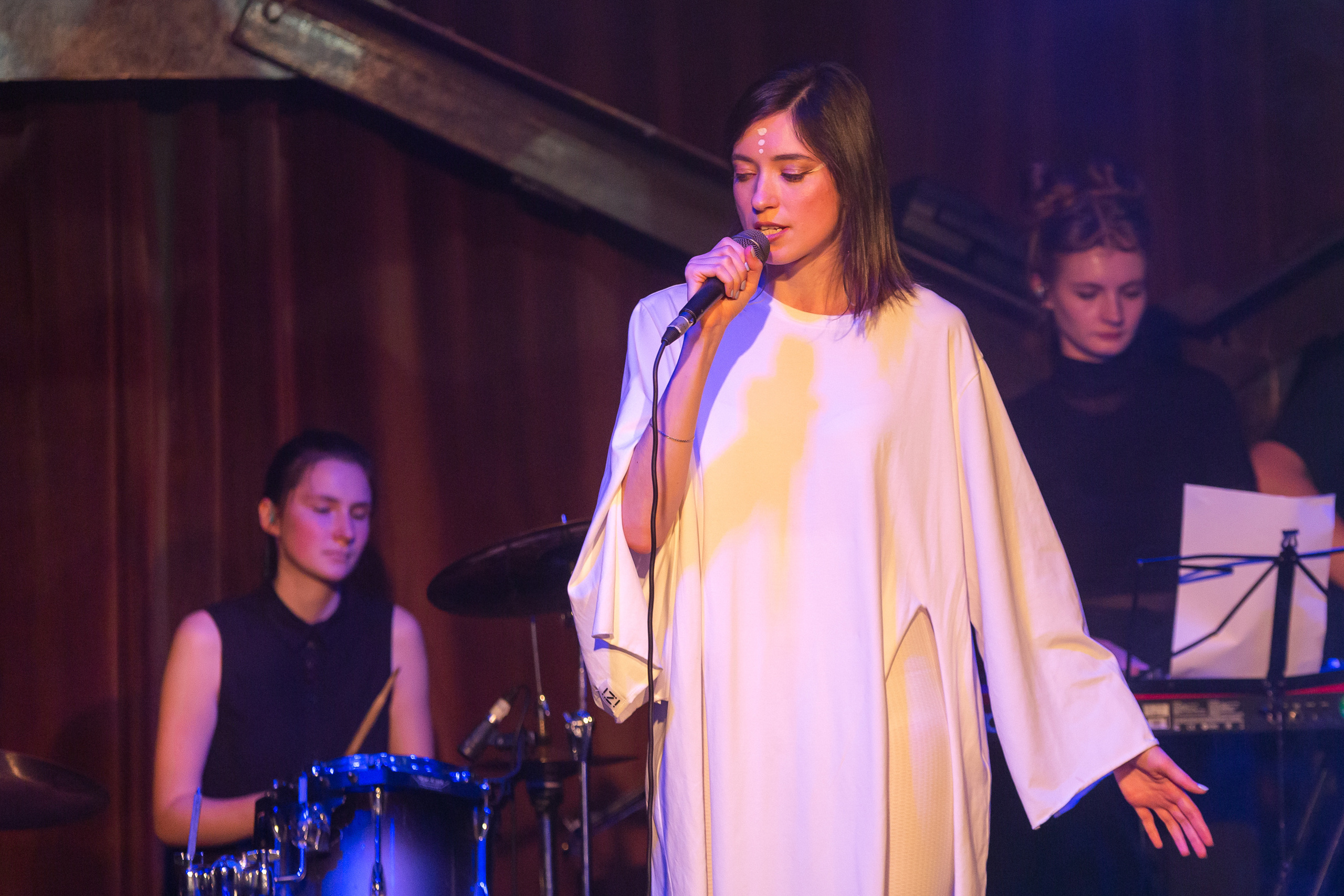 Профессиональный репортажный фотограф на концерты, фестивали и праздничные мероприятия в Санкт-Петербурге и области.