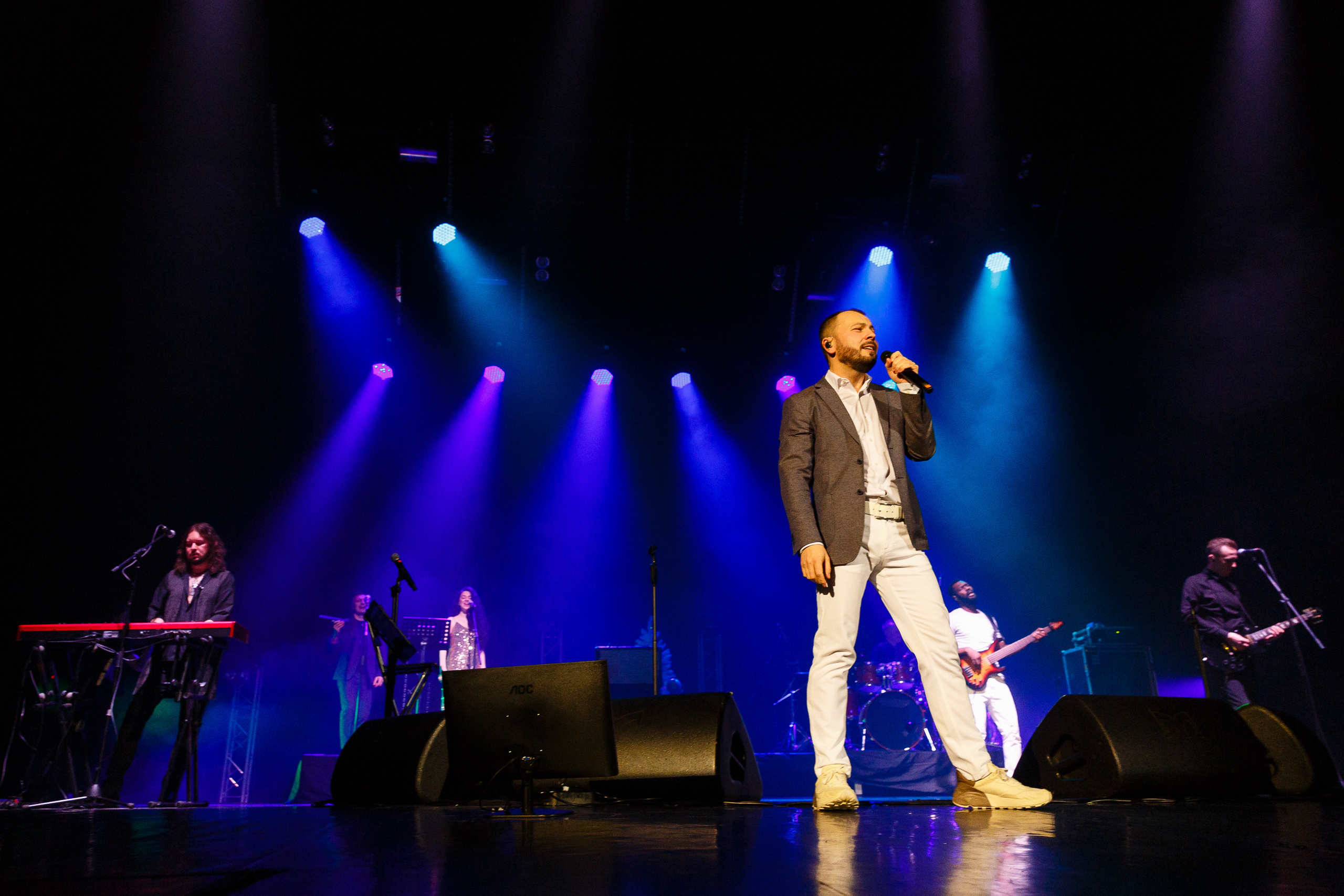 Профессиональный репортажный фотограф в Санкт-Петербурге и области. Концертная фотосъёмка на заказ. Репортажная концертная фотосъёмка в СПб. Фотограф Сергей Пушкин. Услуги фотографа. Фотограф на мероприятие. 