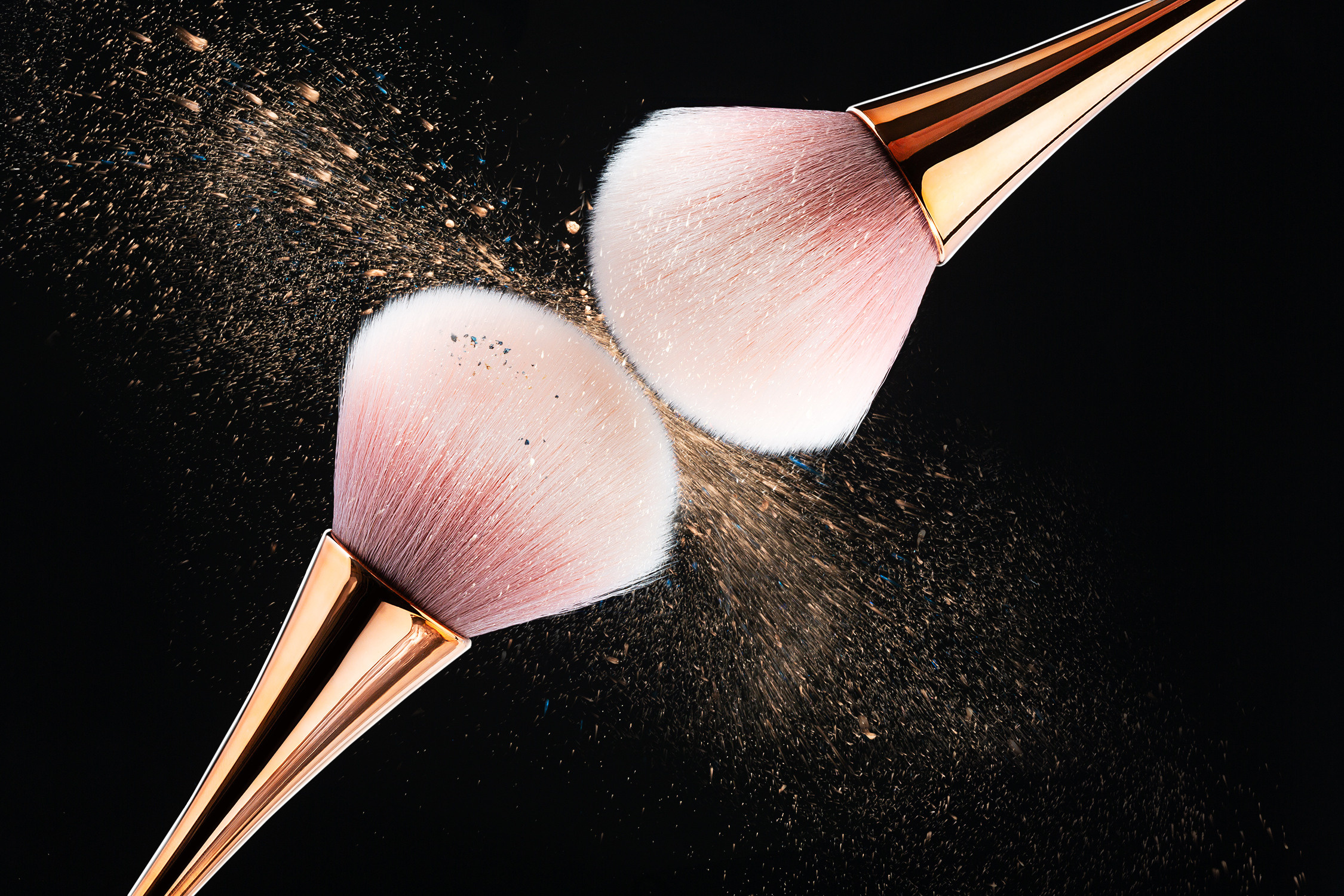 Фотосъемка косметики для рекламы, маркетплейсов и соцсетей. Рекламный фотограф в Санкт-Петербурге. Фотосъемка товаров. Студийная фотосессия. Предметная съемка. Фотограф Сергей Пушкин. СПб. Фото для сайтов и полиграфии. Сотрудничество агенства. Товары для красоты, косметика, шампунь. Productphotography. Studiophotographer  in Saint-Petersburg, Russia.