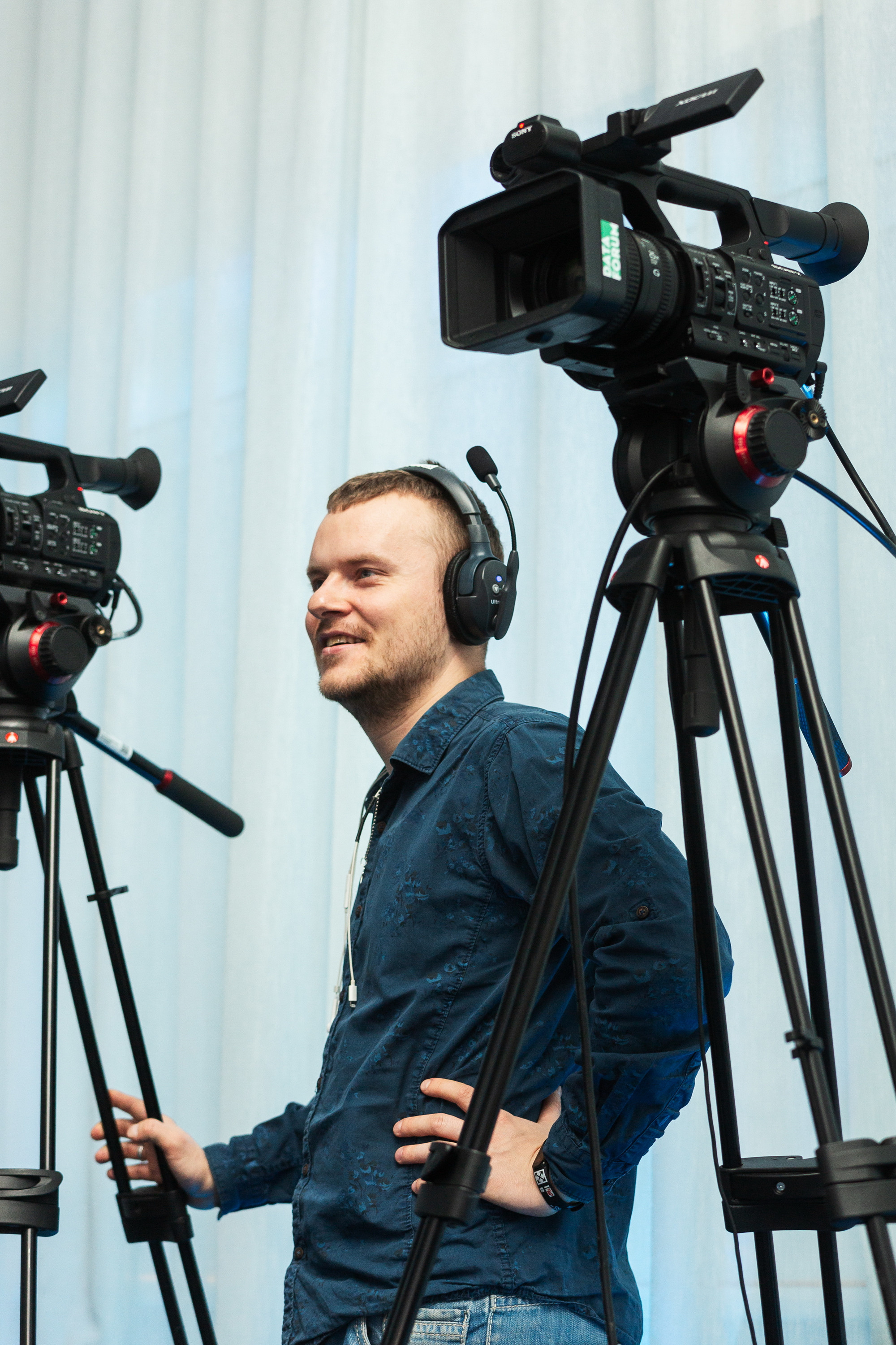 Профессиональный фотограф на форум, конференцию и другие мероприятия в Санкт-Петербурге. Репортажная фотосъёмка массовых мероприятий для компаний, частных лиц, выставочных и лекционных пространств, event-агентств.