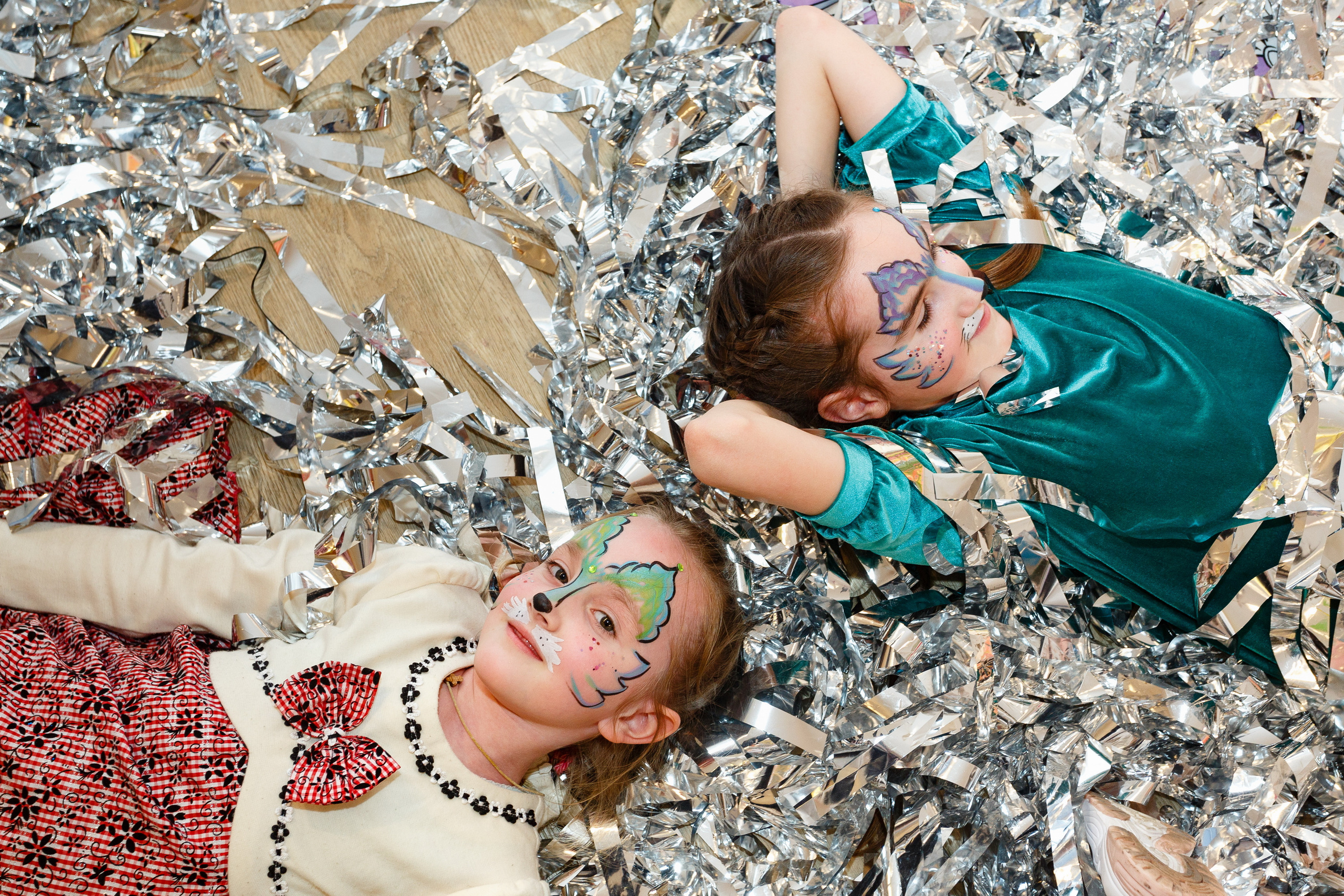Профессиональный фотограф на праздник, вечеринку, корпоратив. Репортажная фотосъёмка частных мероприятий, детских праздников, вечеринок и мастерклассов в Санкт-Петербурге.