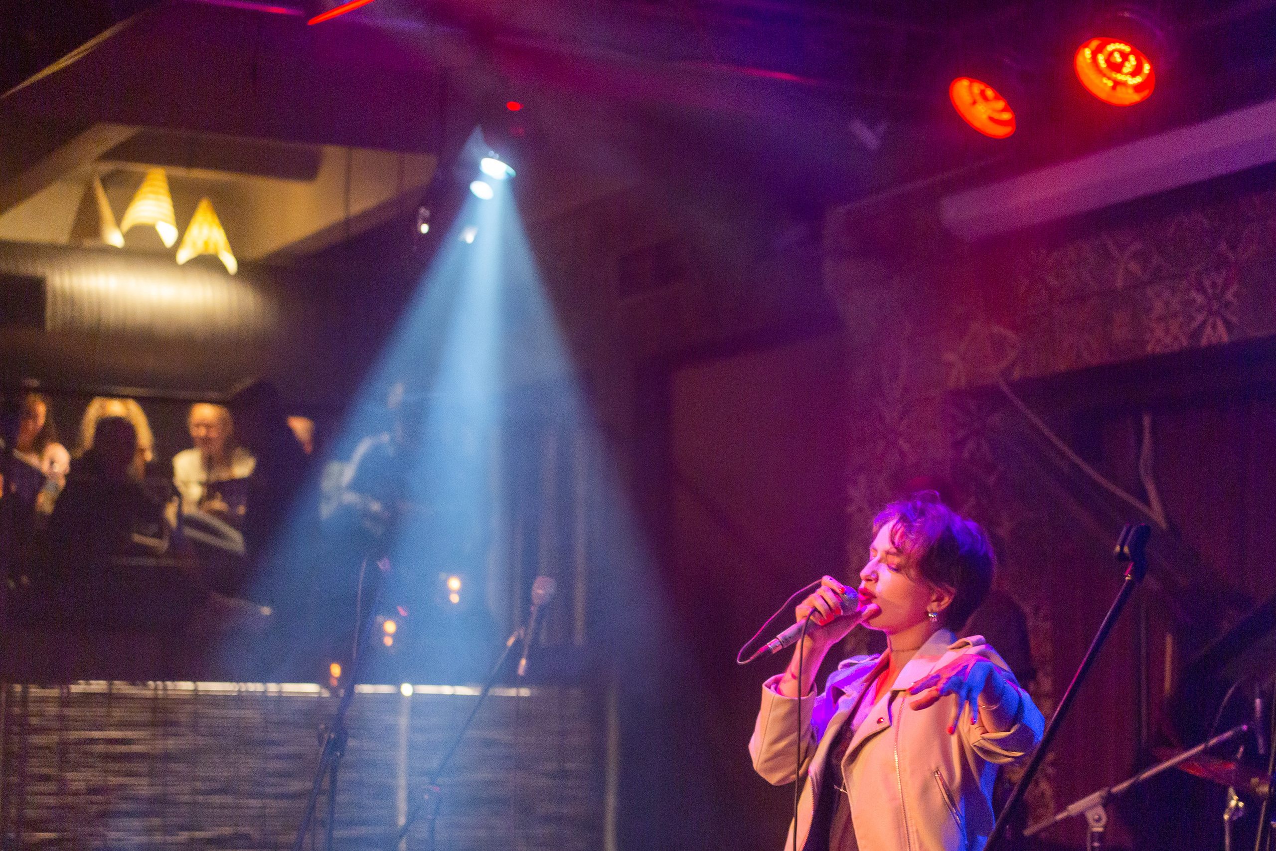 Профессиональный репортажный фотограф на концерты, фестивали и праздничные мероприятия в Санкт-Петербурге и области.