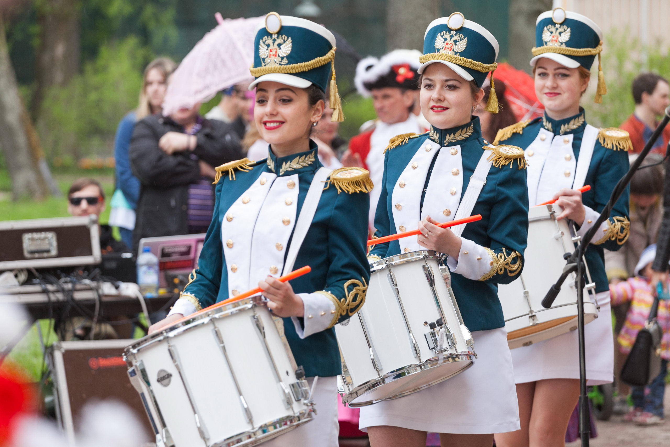 Профессиональный репортажный фотограф на концерты и фестивали в Санкт-Петербурге и области.