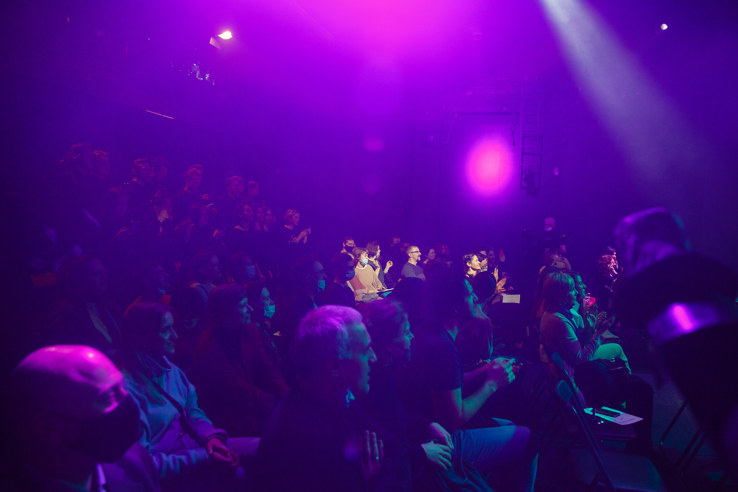 Профессиональный репортажный фотограф на концерты и фестивали в Санкт-Петербурге и области.