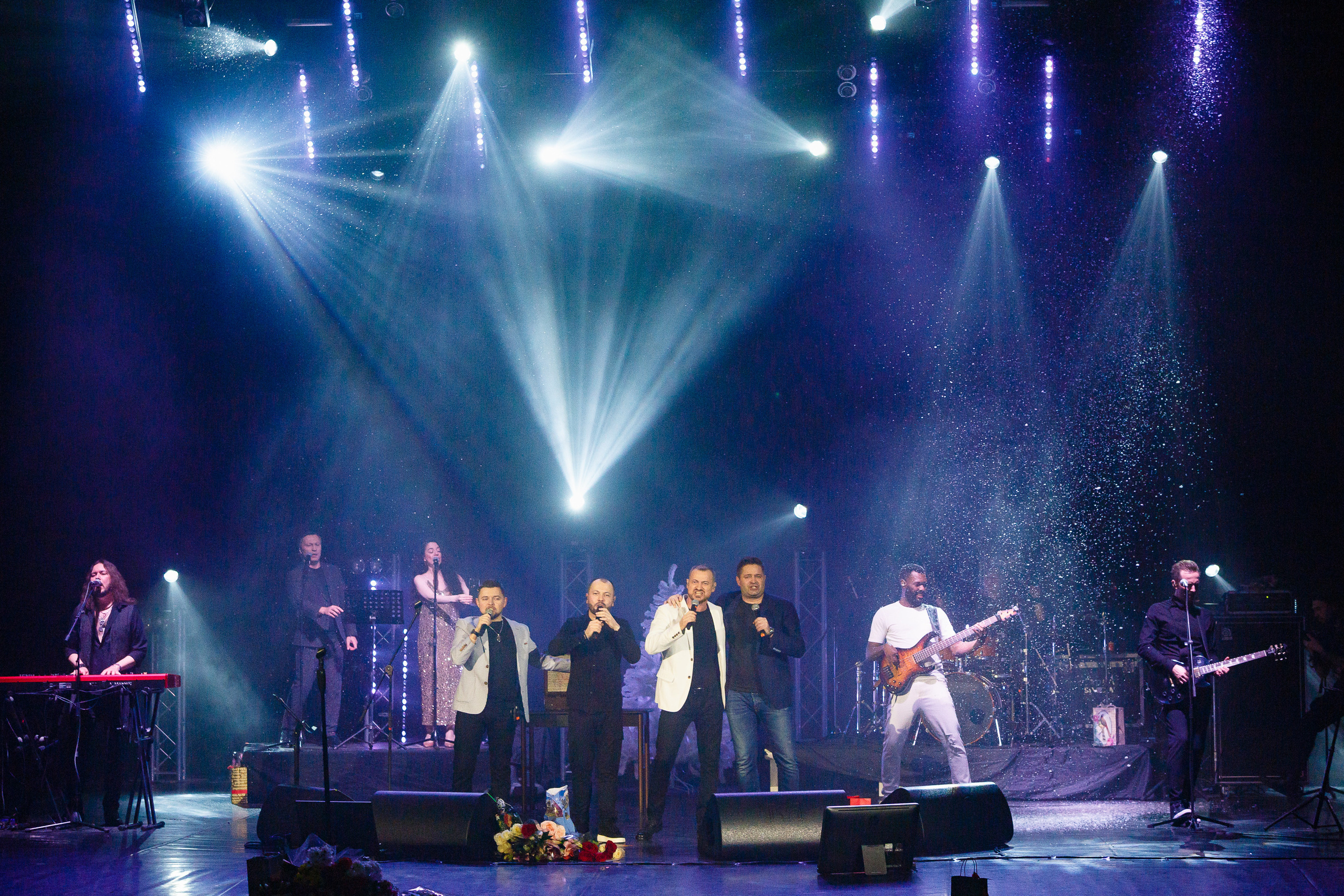 Профессиональный репортажный фотограф в Санкт-Петербурге и области. Концертная фотосъёмка на заказ. Репортажная концертная фотосъёмка в СПб. Фотограф Сергей Пушкин. Услуги фотографа. Фотограф на мероприятие. 