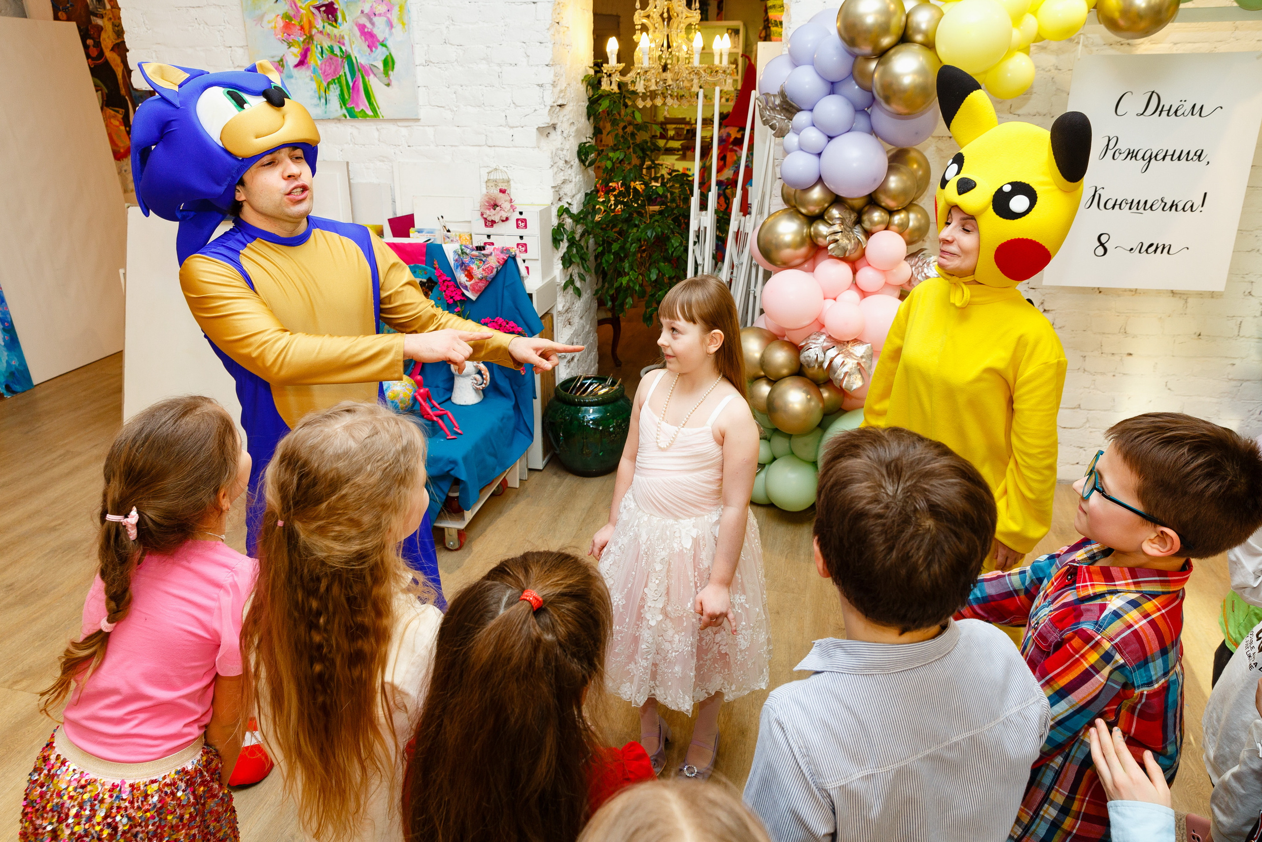 Профессиональный фотограф на праздник, вечеринку, корпоратив. Репортажная фотосъёмка частных мероприятий, детских праздников, вечеринок и мастерклассов в Санкт-Петербурге.