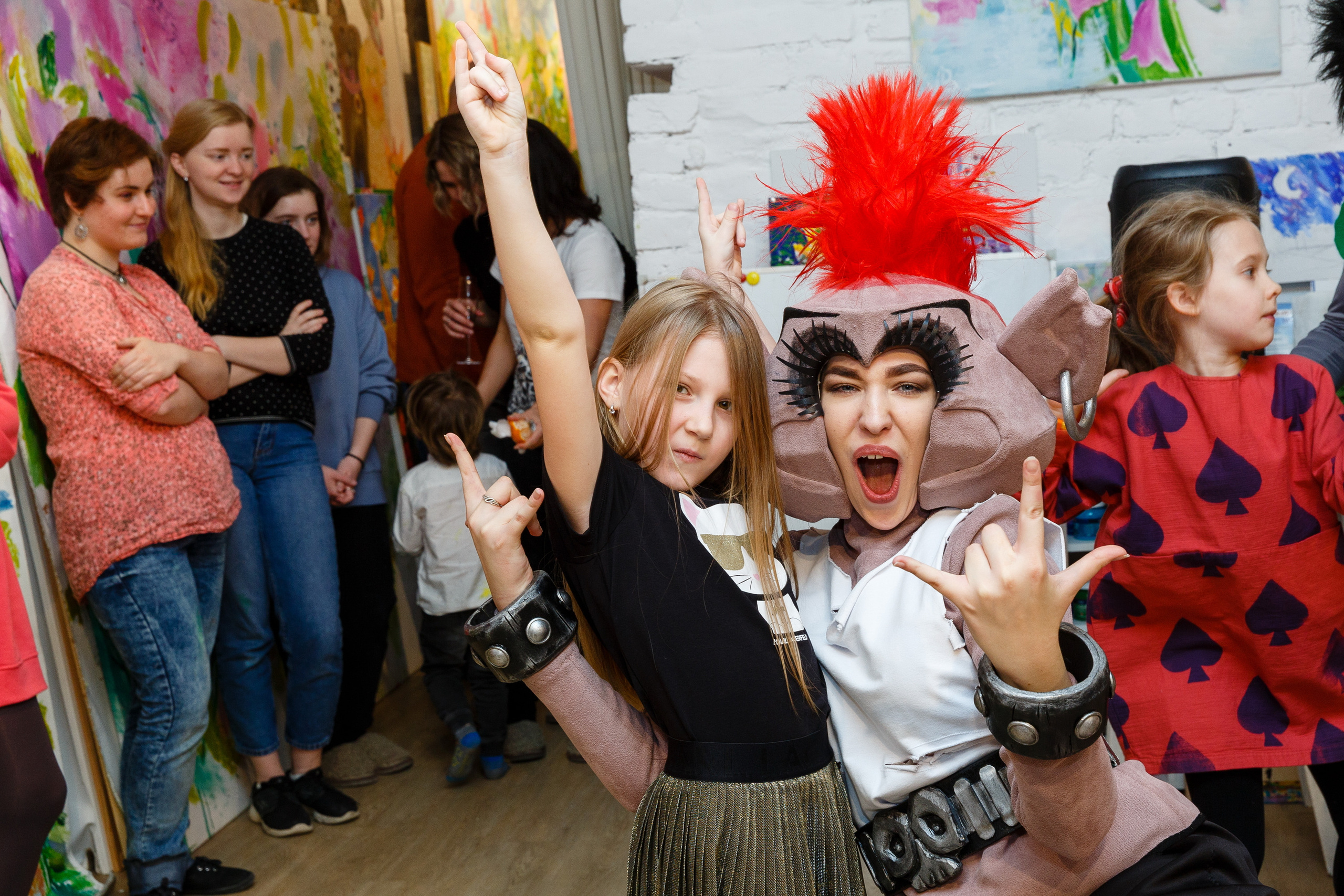 Профессиональный фотограф на праздник, вечеринку, корпоратив. Репортажная фотосъёмка частных мероприятий, детских праздников, вечеринок и мастерклассов в Санкт-Петербурге.