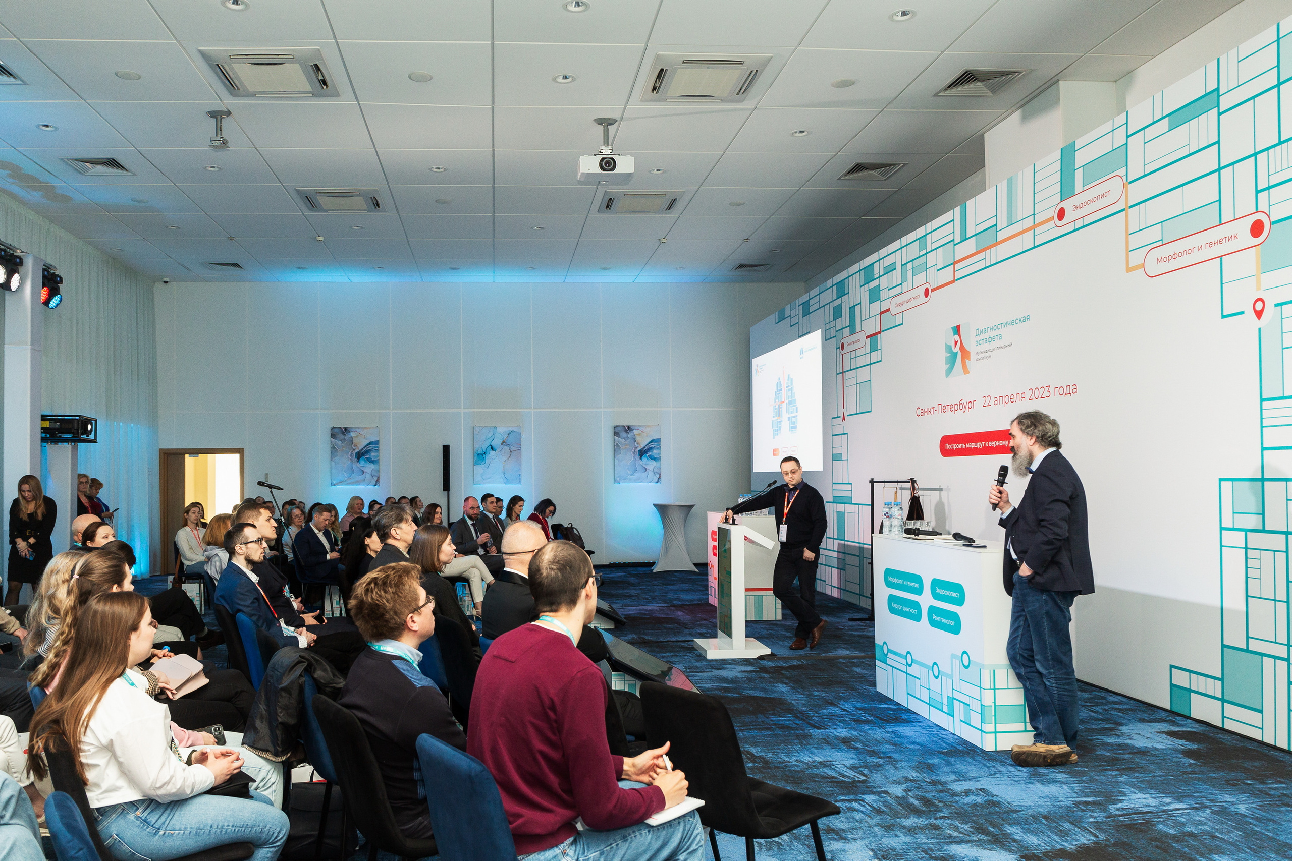 Профессиональный репортажный фотограф на форум, конференцию и другие мероприятия в Санкт-Петербурге. Репортажная фотосъёмка массовых мероприятий для компаний, частных лиц, выставочных и лекционных пространств, event-агентств.