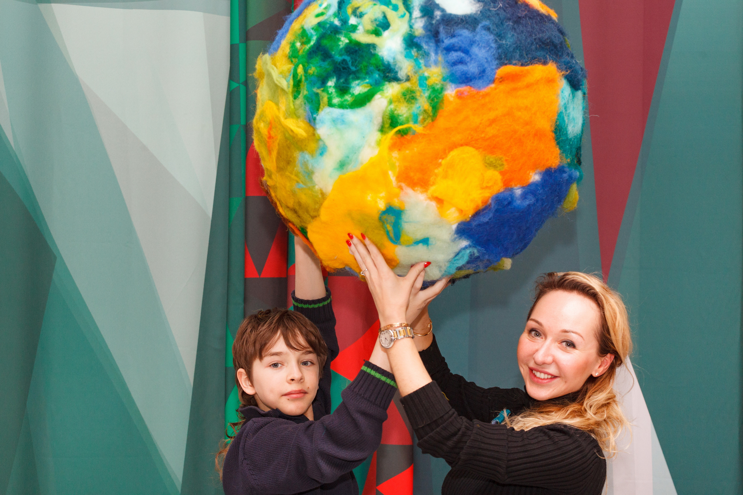 Профессиональный фотограф на праздник, вечеринку, корпоратив. Репортажная фотосъёмка частных мероприятий, детских праздников, вечеринок и мастерклассов в Санкт-Петербурге.