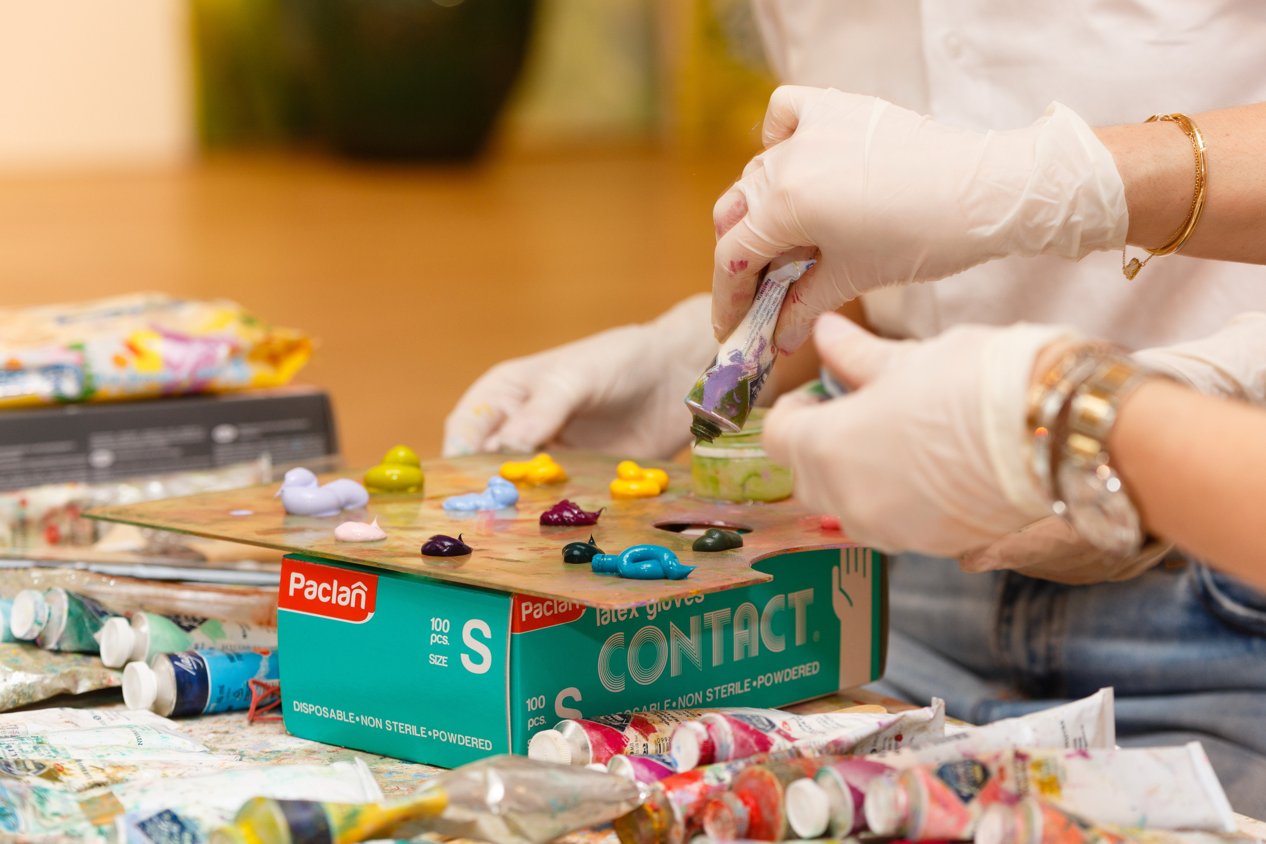 Профессиональный фотограф на праздник, вечеринку, корпоратив. Репортажная фотосъёмка частных мероприятий, детских праздников, вечеринок и мастерклассов в Санкт-Петербурге.