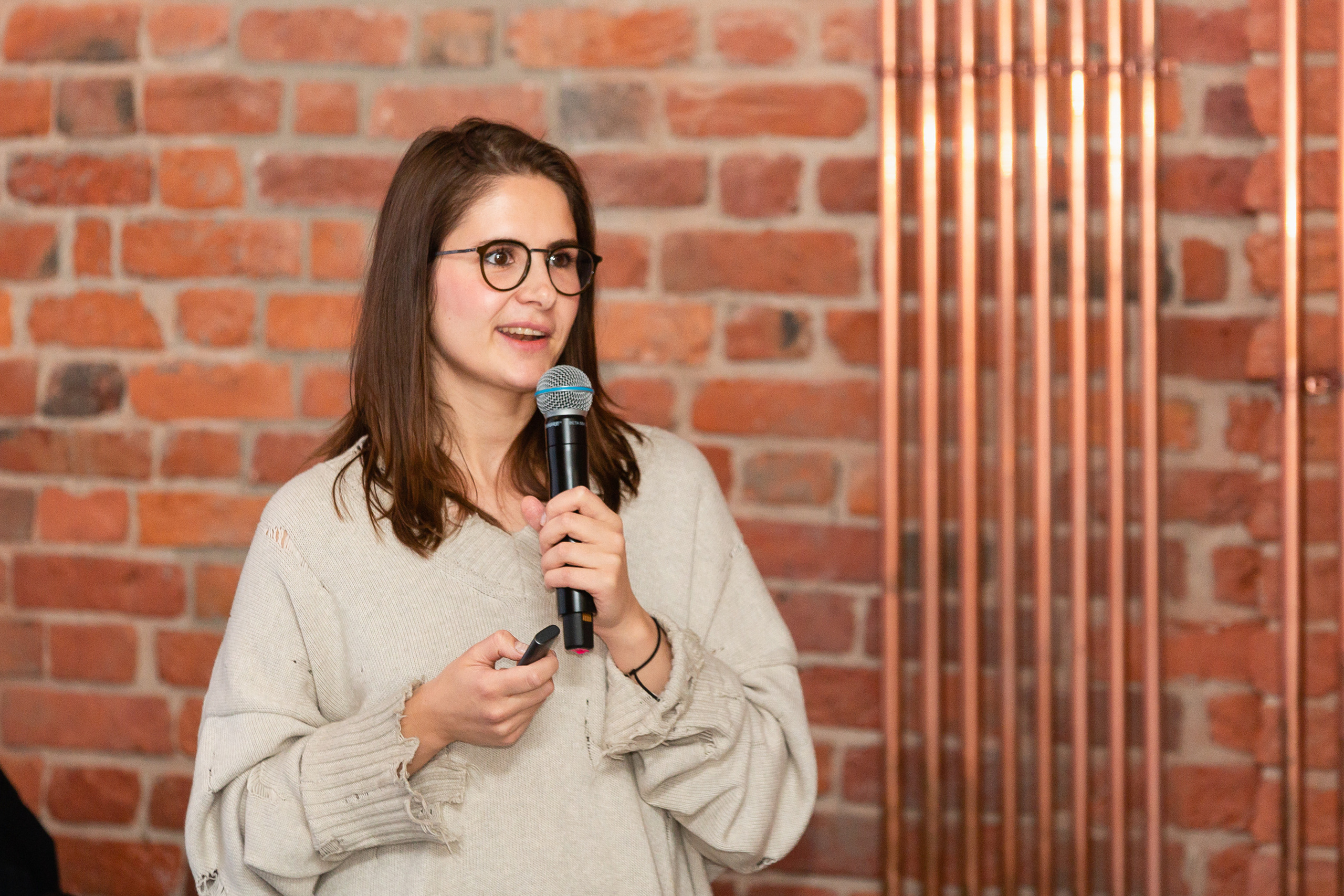 Профессиональный фотограф на форум, конференцию и другие мероприятия в Санкт-Петербурге. Репортажная фотосъёмка массовых мероприятий для компаний, частных лиц, выставочных и лекционных пространств, event-агентств.