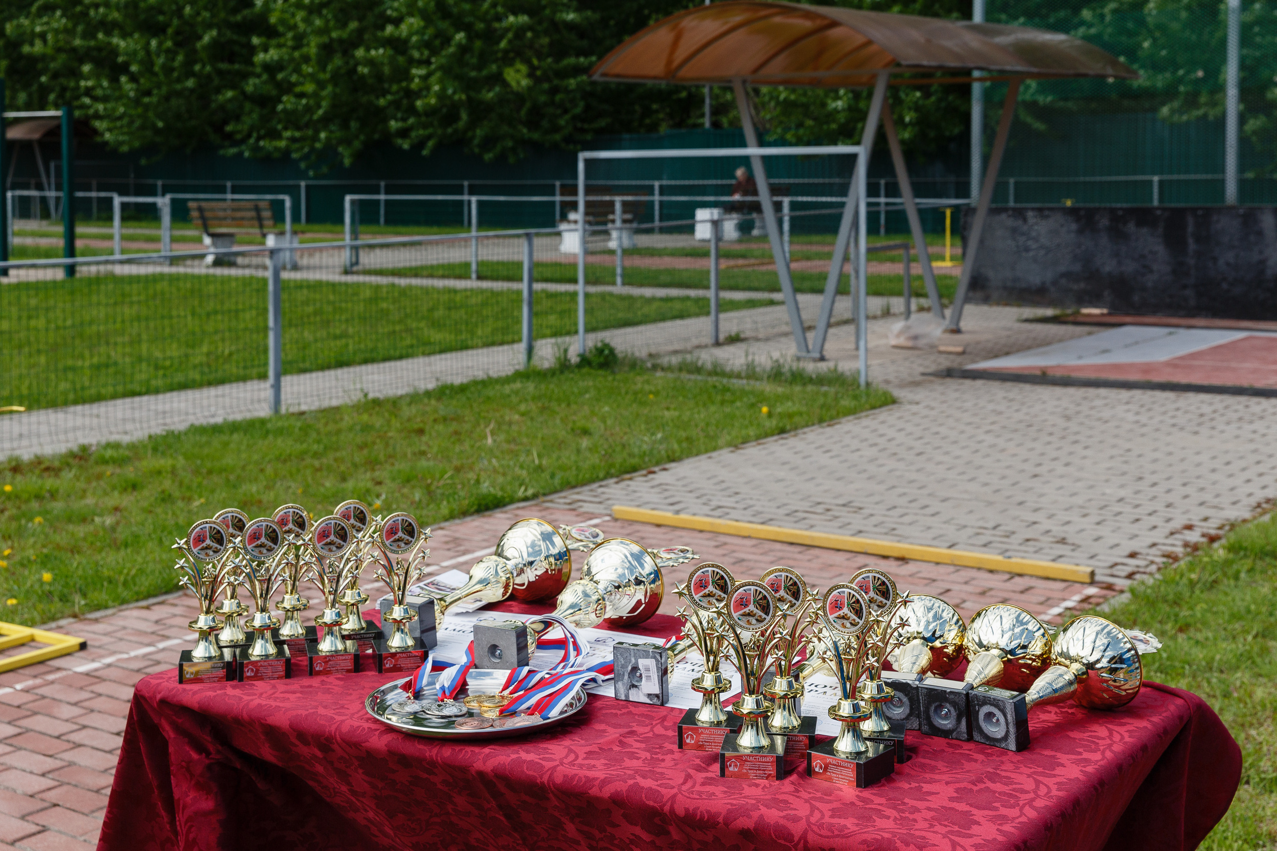 Фотосъёмка спартакиады, в честь профессионального праздника.