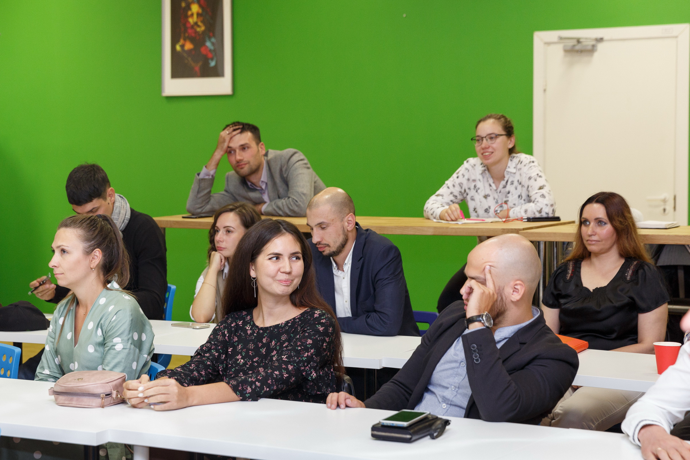 Профессиональный фотограф на форум, конференцию и другие мероприятия в Санкт-Петербурге. Репортажная фотосъёмка массовых мероприятий для компаний, частных лиц, выставочных и лекционных пространств, event-агентств.