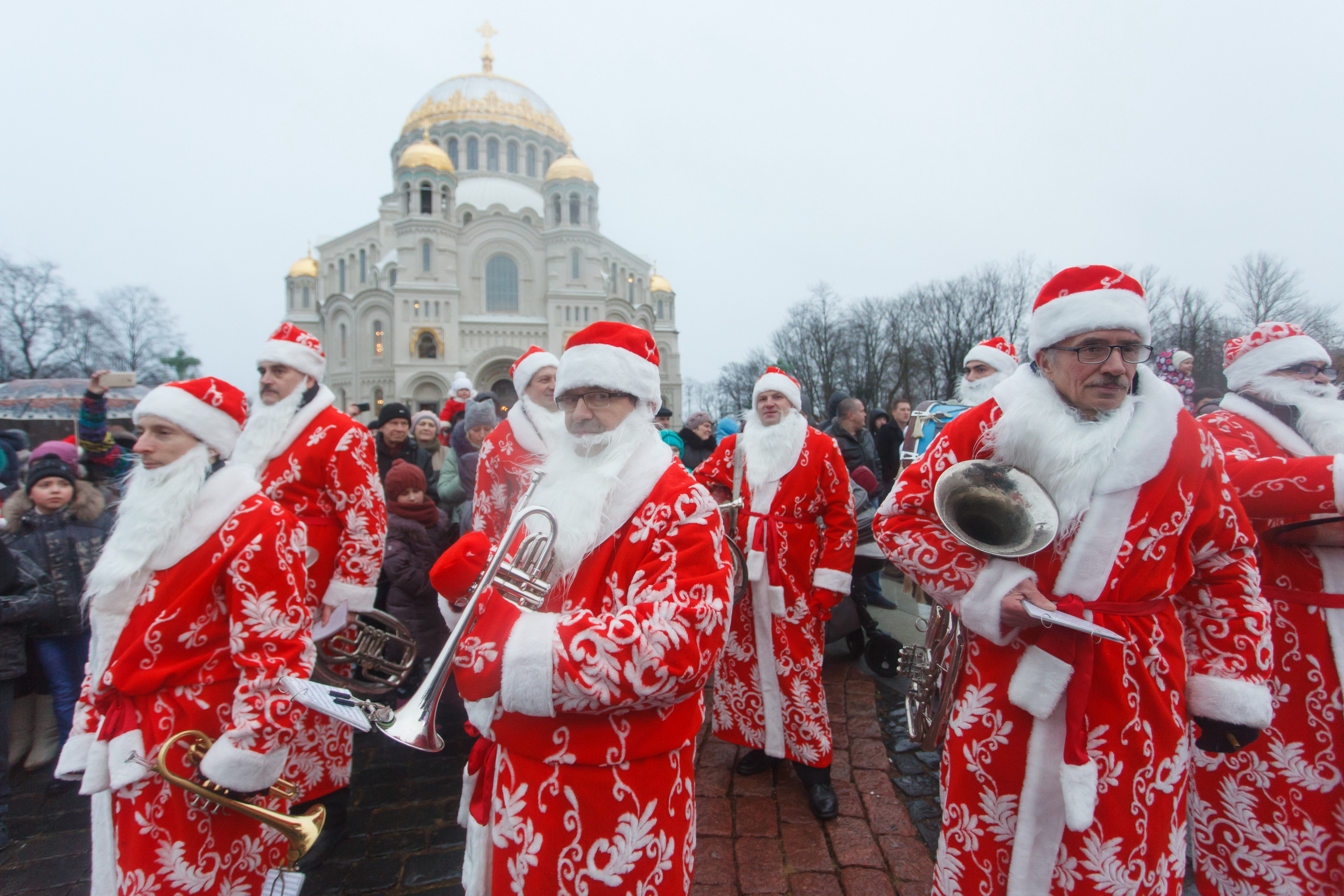 Профессиональный репортажный фотограф на концерты, фестивали и праздничные мероприятия в Санкт-Петербурге и области.