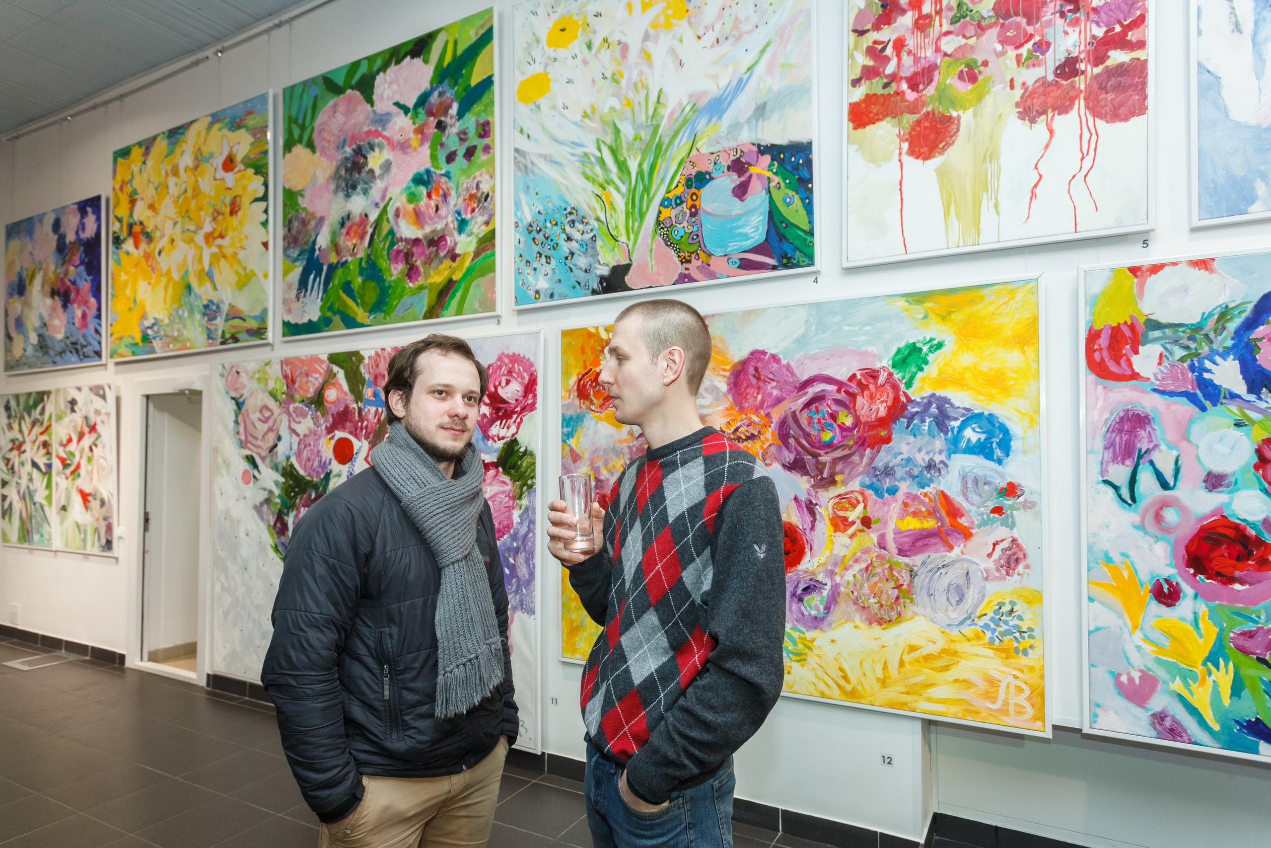 Профессиональный репортажный фотограф на выставки, презентации и другие светские мероприятия, в Санкт-Петербурге.