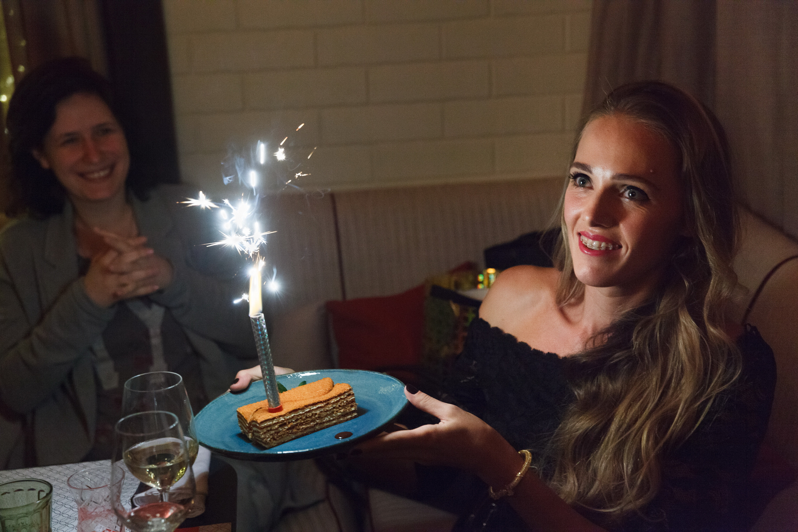 Профессиональный фотограф на праздник, вечеринку, корпоратив. Репортажная фотосъёмка частных мероприятий, детских праздников, вечеринок и мастерклассов в Санкт-Петербурге.