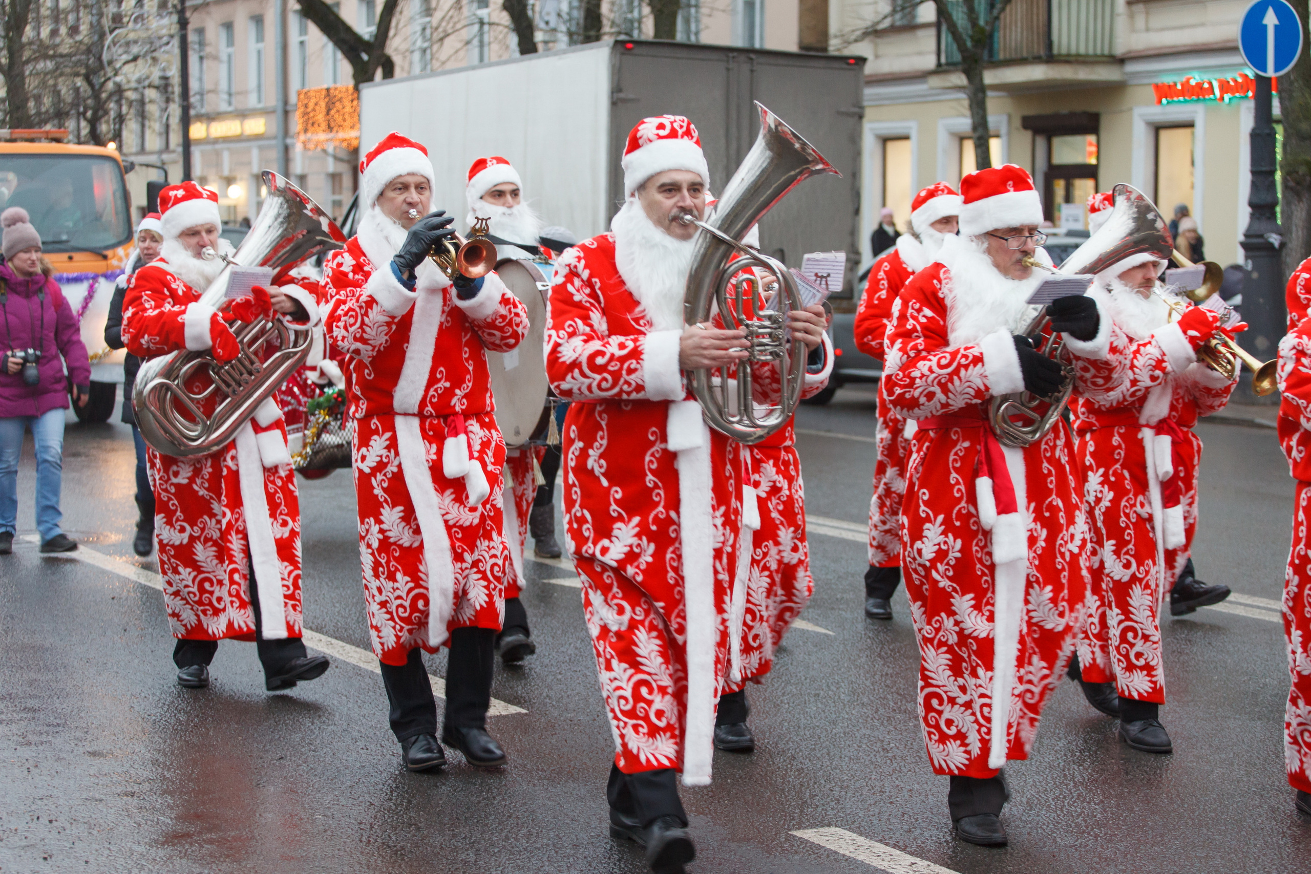 Профессиональный репортажный фотограф на концерты, фестивали и праздничные мероприятия в Санкт-Петербурге и области.