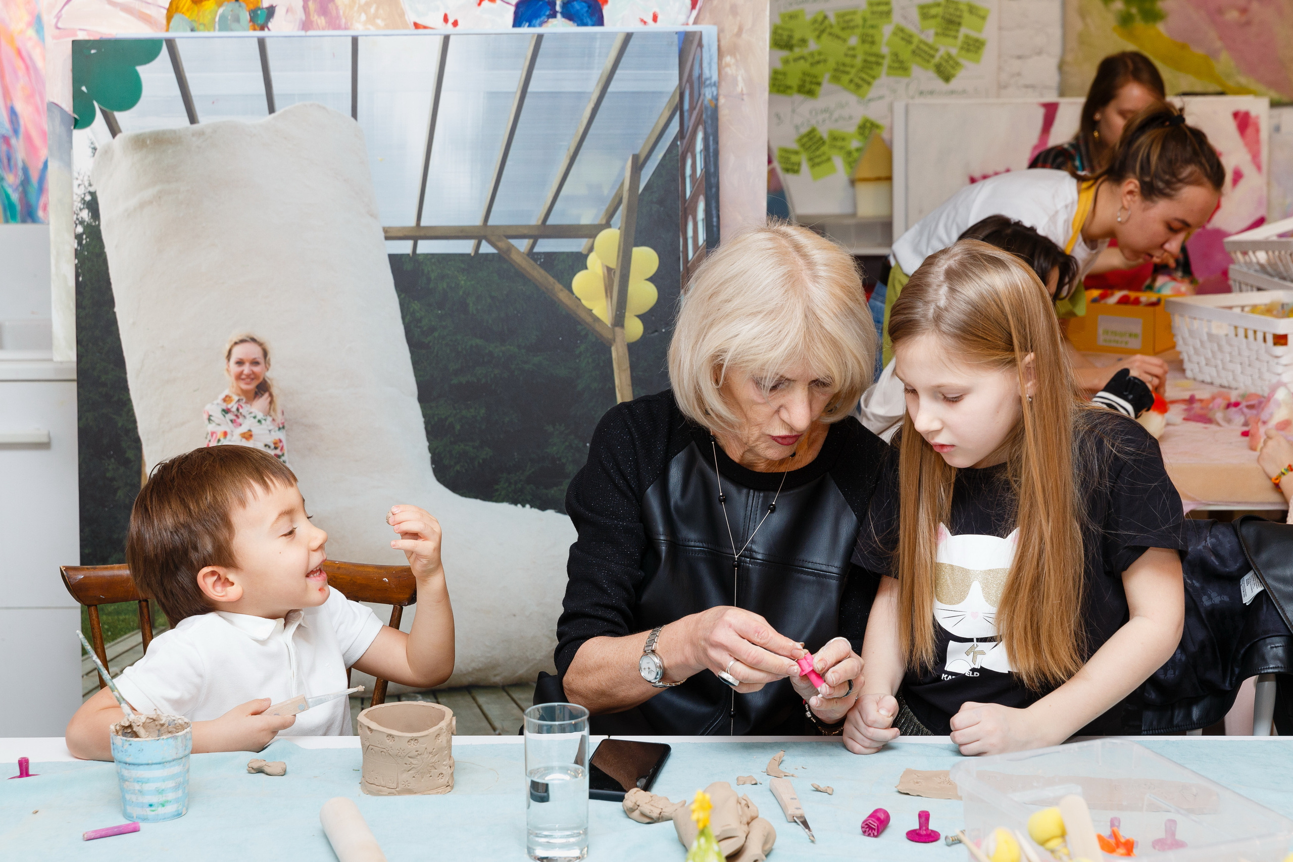 Профессиональный фотограф на праздник, вечеринку, корпоратив. Репортажная фотосъёмка частных мероприятий, детских праздников, вечеринок и мастерклассов в Санкт-Петербурге.